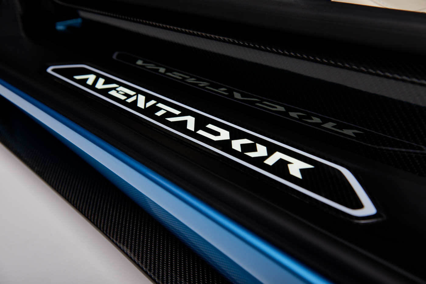 Aventador (11).JPG