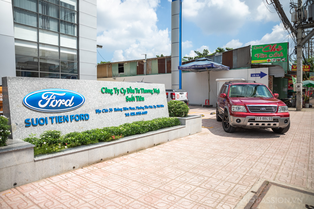 bao-duong-thay-phu-tung-ford-escape-15-tuoi-145000-km-tai-suoi-tien-ford-anh-42.jpg