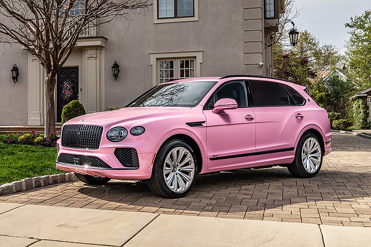 Bentayga EWB Mulliner in Candy Pink - 1 Large.jpeg