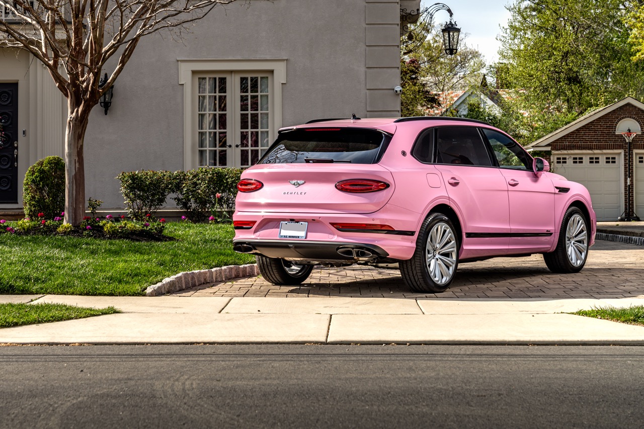 Bentayga EWB Mulliner in Candy Pink - 2 Large.jpeg
