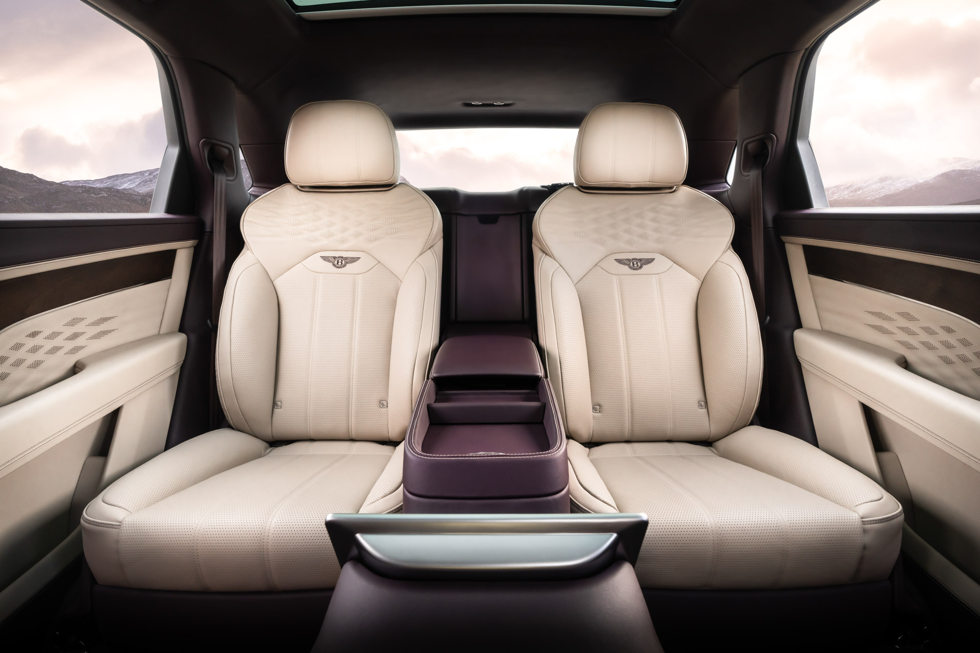 Bentley Airline Seat (6).jpg