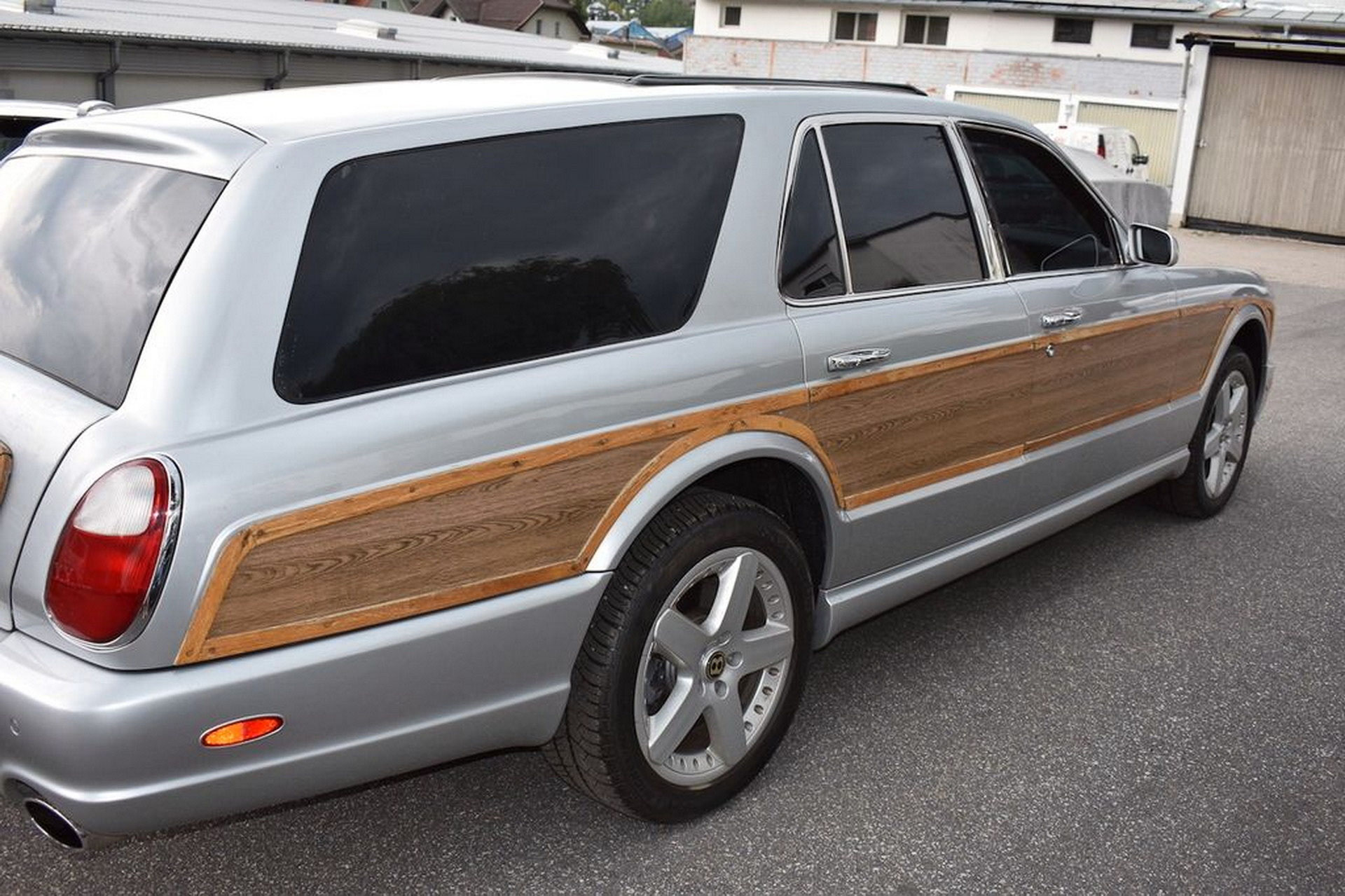 Bentley Arnage Wagon (8).JPG