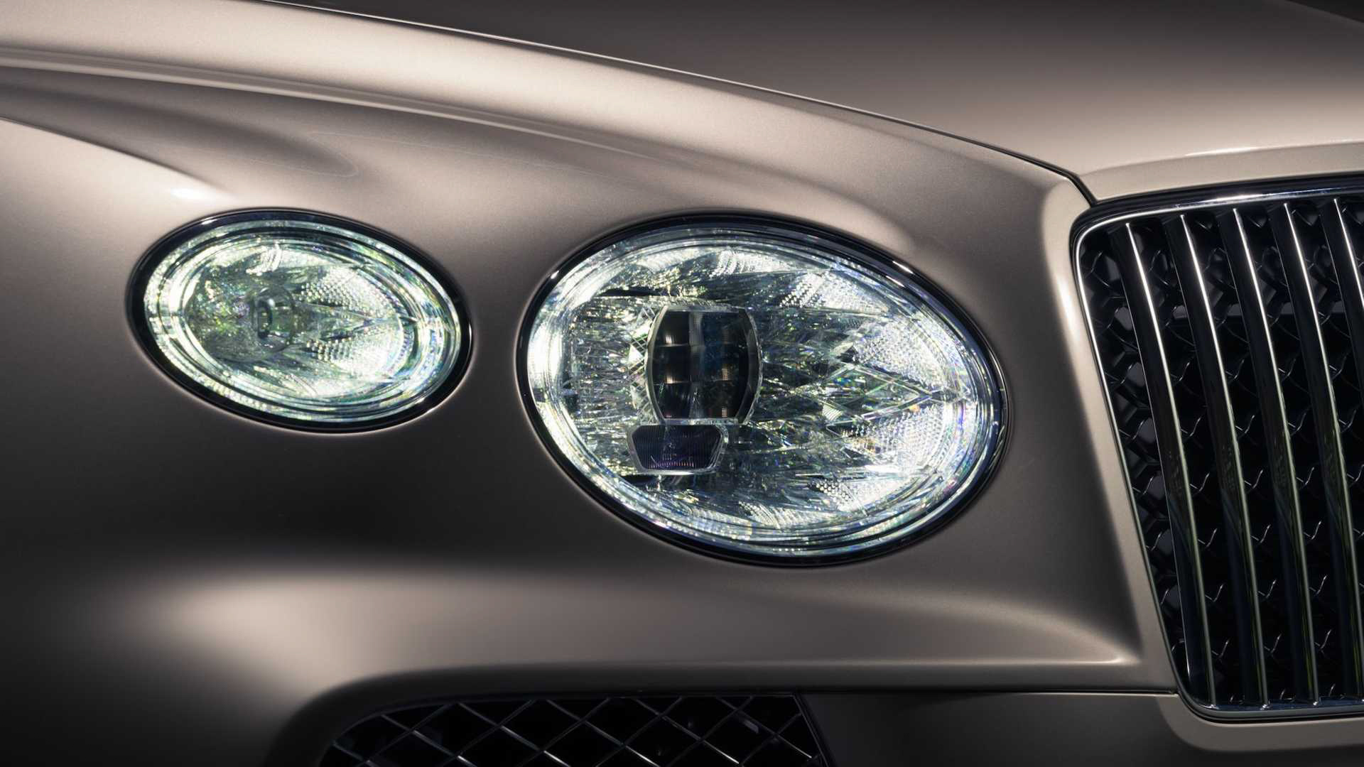 Bentley Bentayga EWB (29).JPG