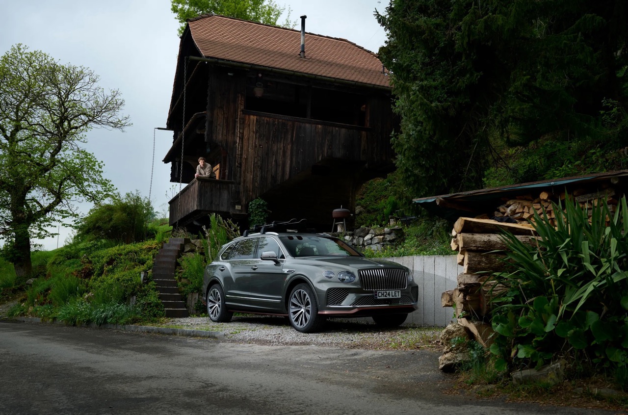 Bentley-Bentayga-EWB-Chalet-Edition-513-3 Large.jpeg