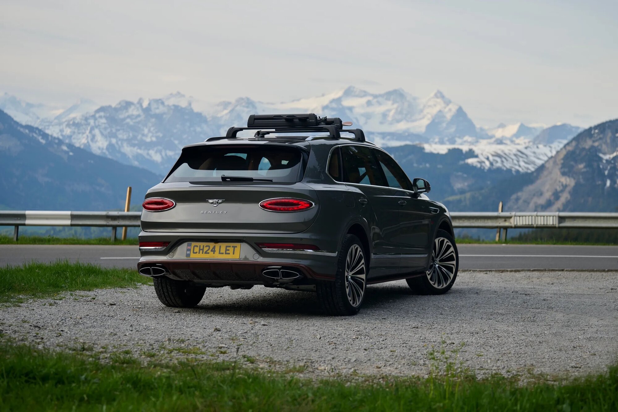 Bentley-Bentayga-EWB-Chalet-Edition-513-6.jpeg