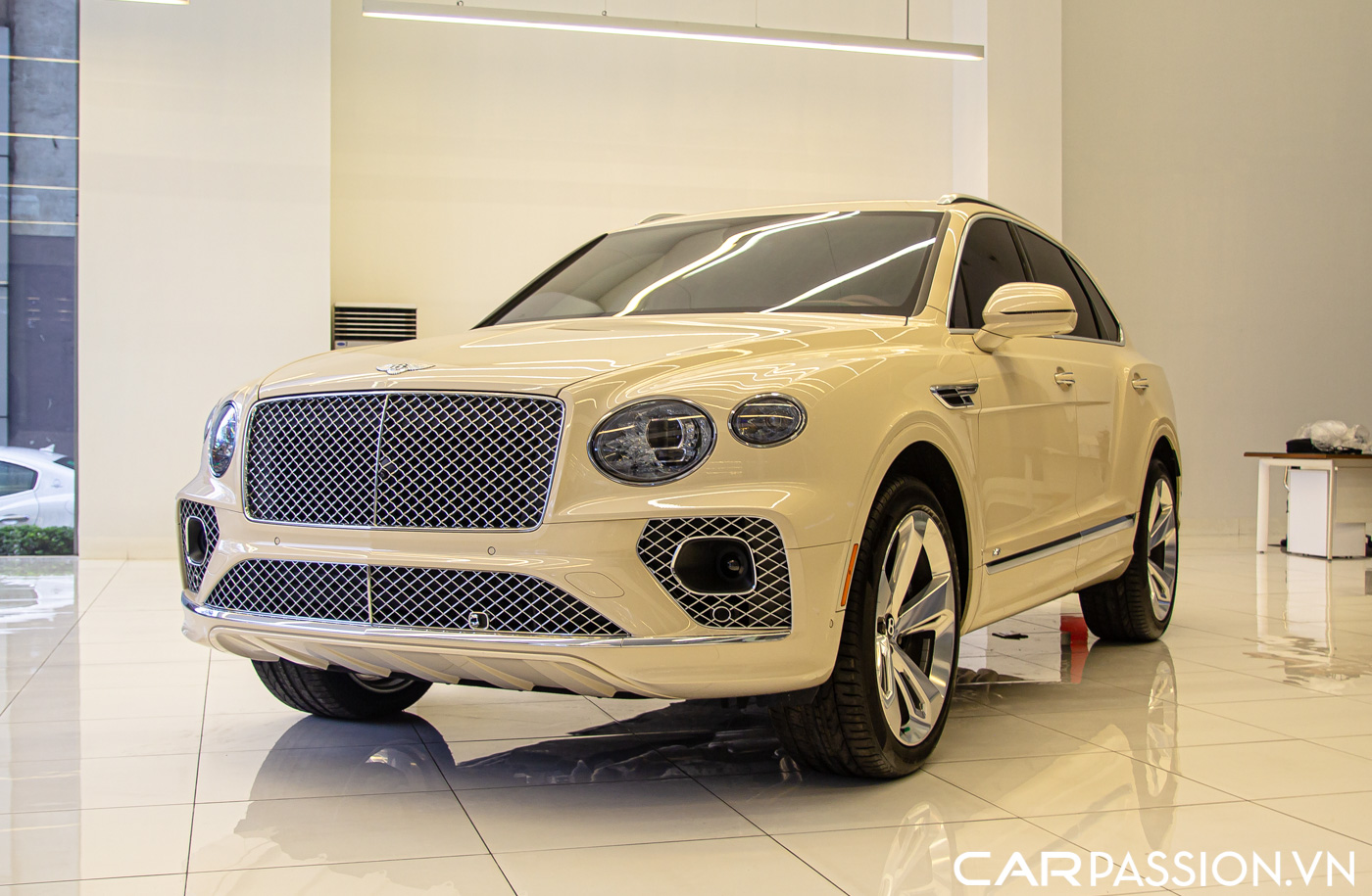 Bentley Bentayga Facelift (8).JPG