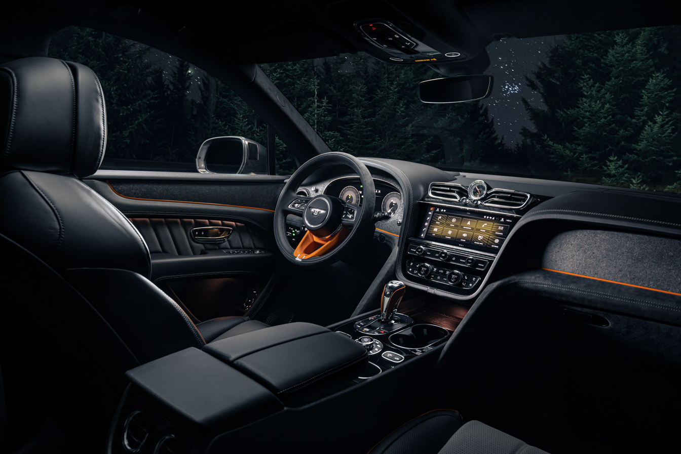 Bentley Bentayga Mulliner (10).JPG