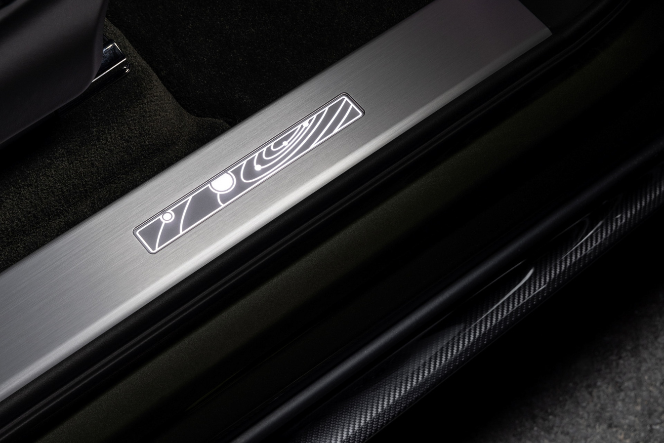 Bentley Bentayga Mulliner (15).JPG