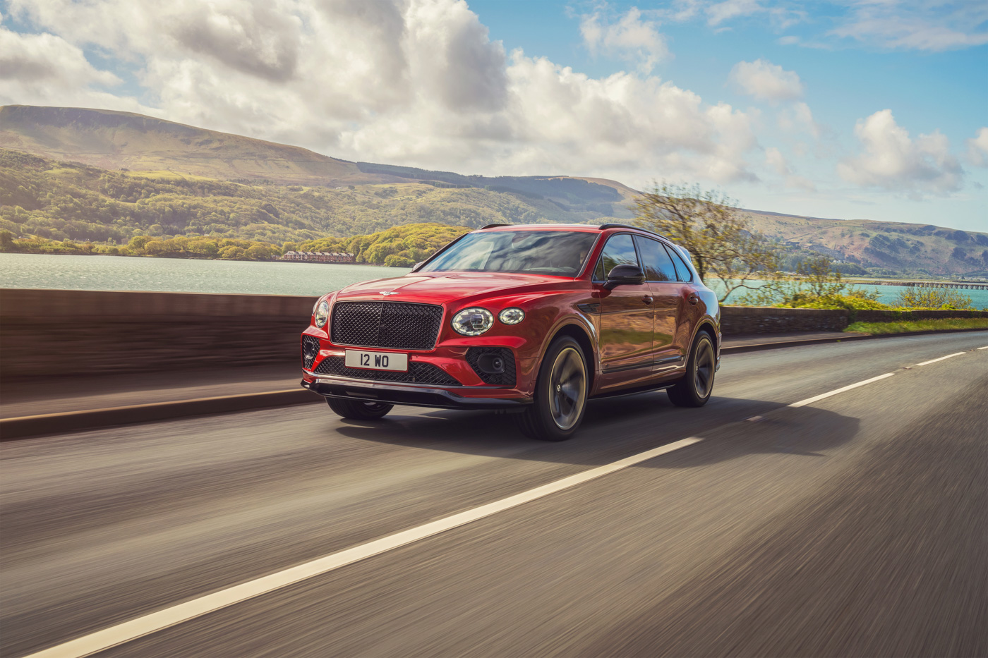 Bentley-Bentayga-S-26.jpg