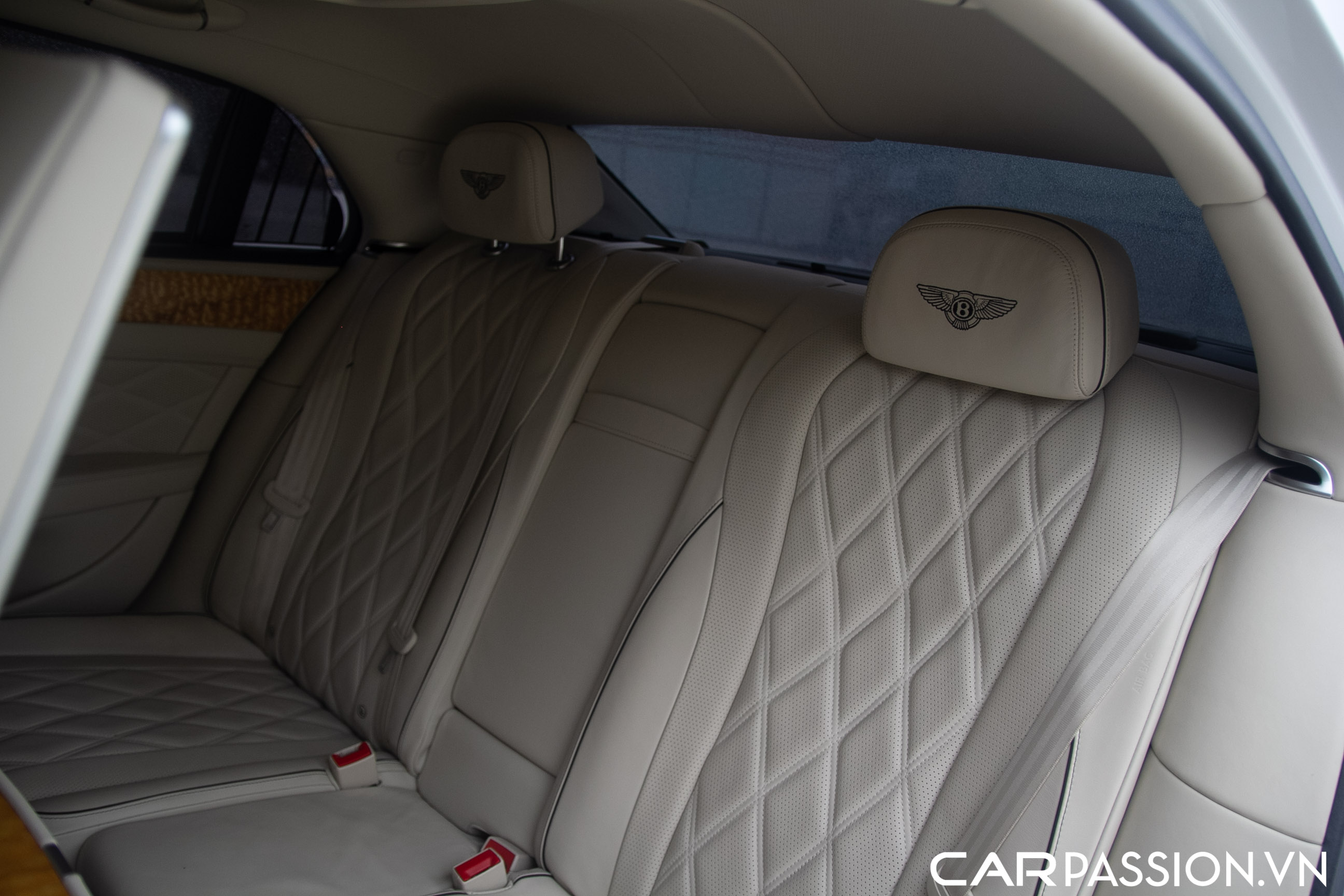 Bentley Continental Flying Spur (43).JPG