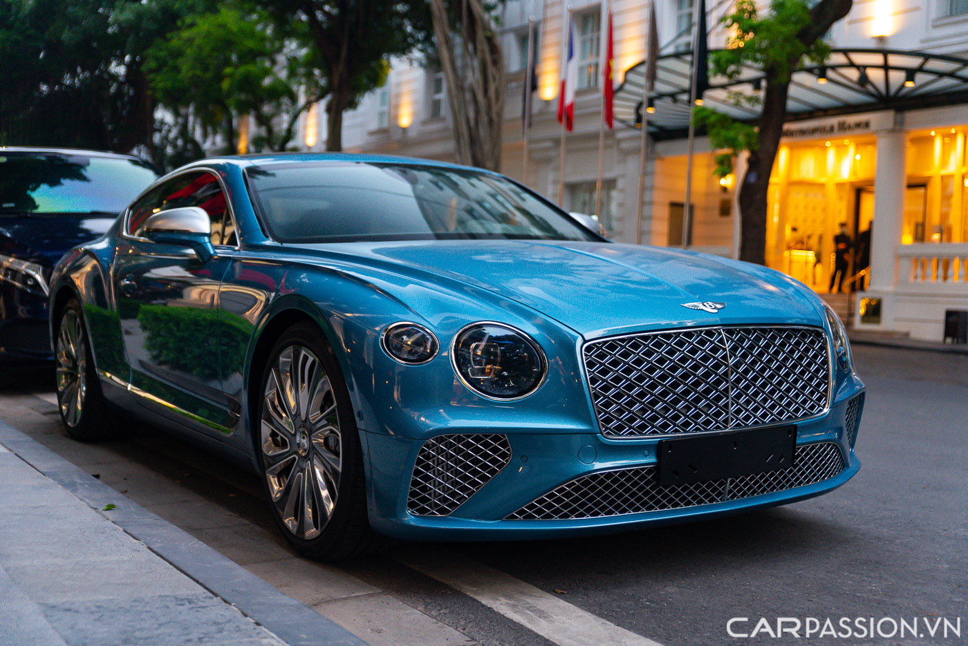 Bentley Continental GT Mulliner (13).JPG