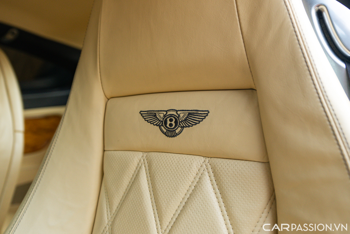 Bentley Continental GT Speed (30).JPG