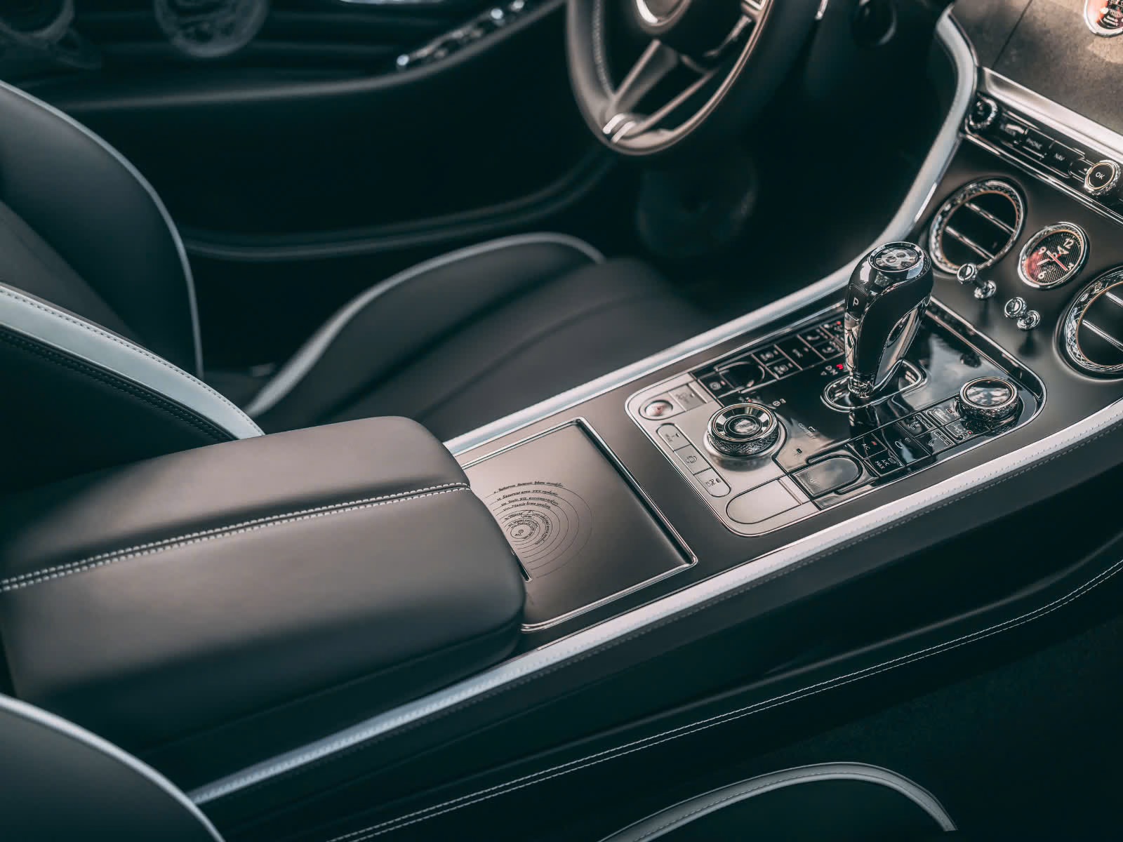 bentley-continental-nicolaus-copernicus-collection-4.jpeg