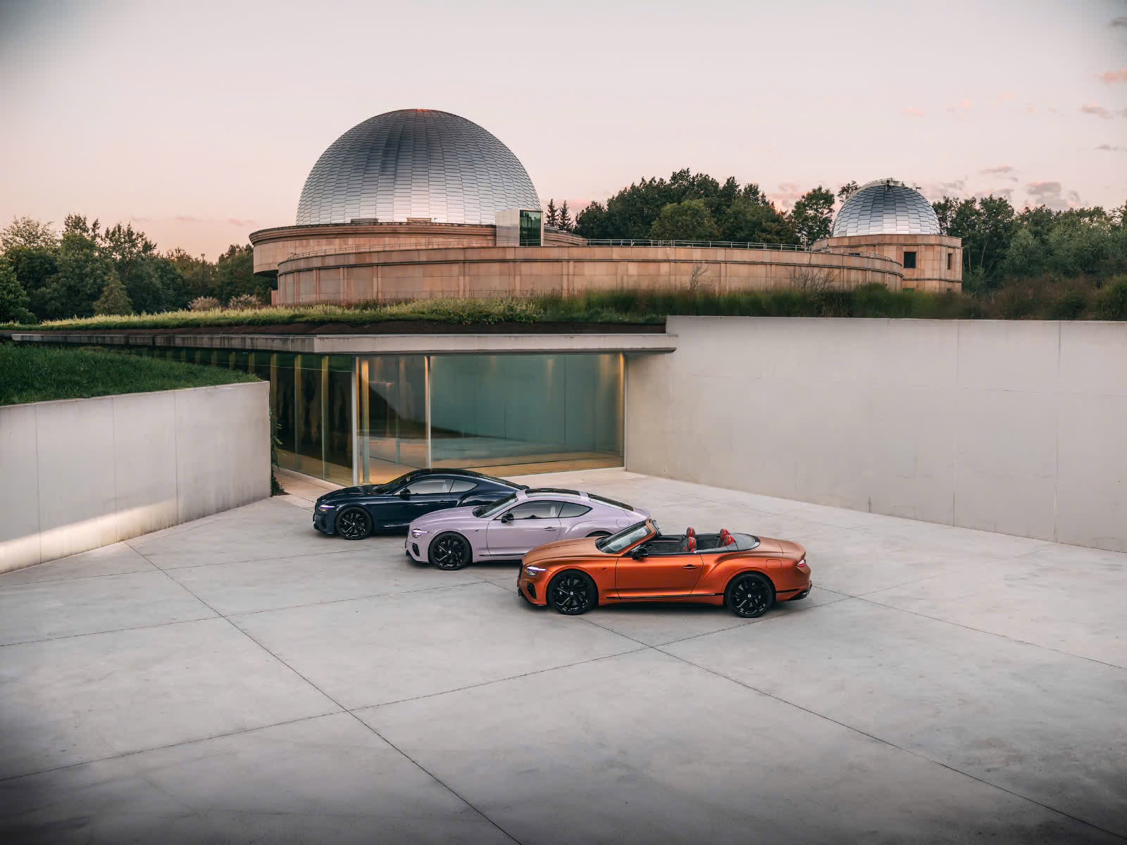 bentley-continental-nicolaus-copernicus-collection.jpeg