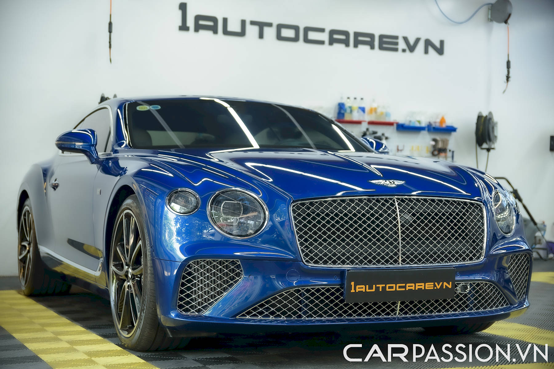 bentley-continentalgt-1stedition-02.jpg