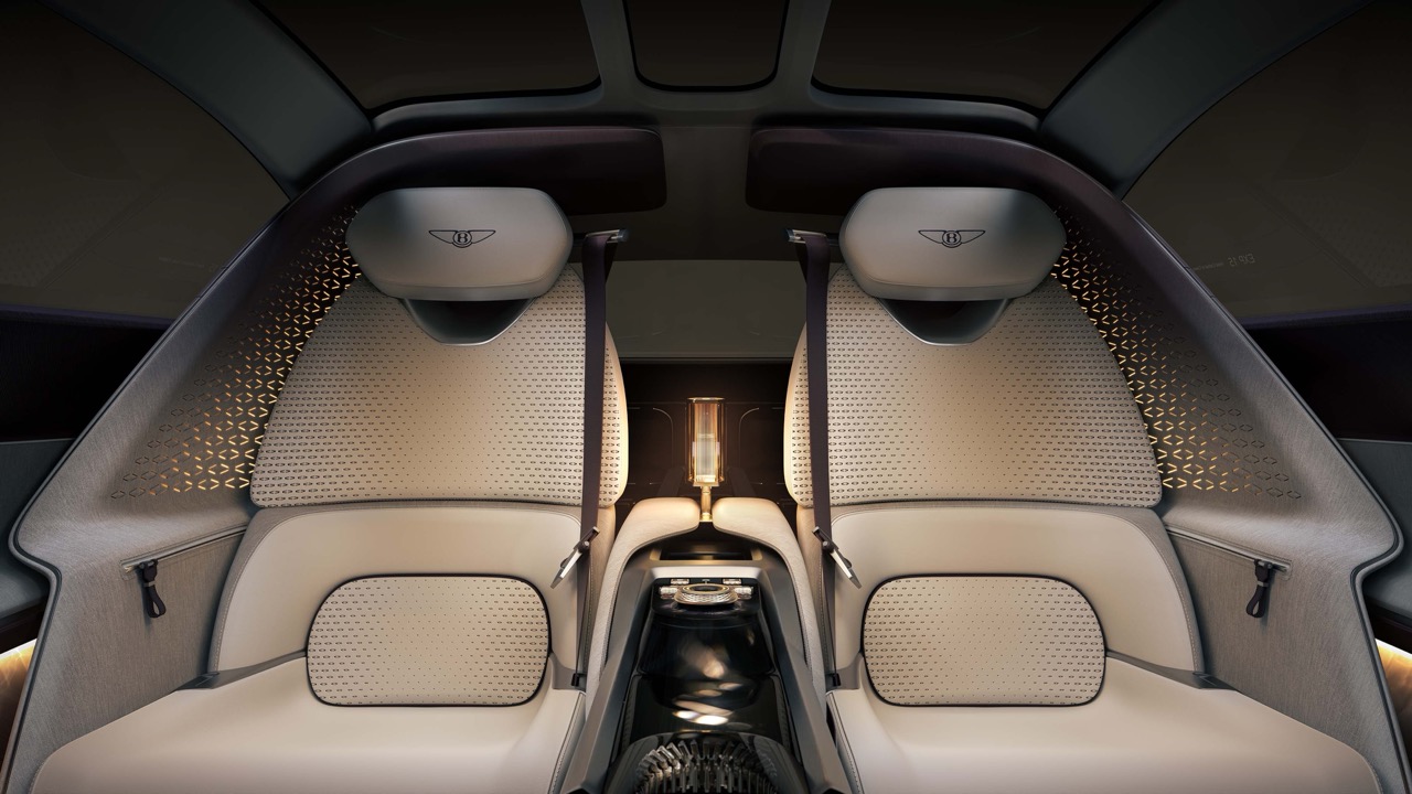 Bentley EXP 15 anh 34.jpeg