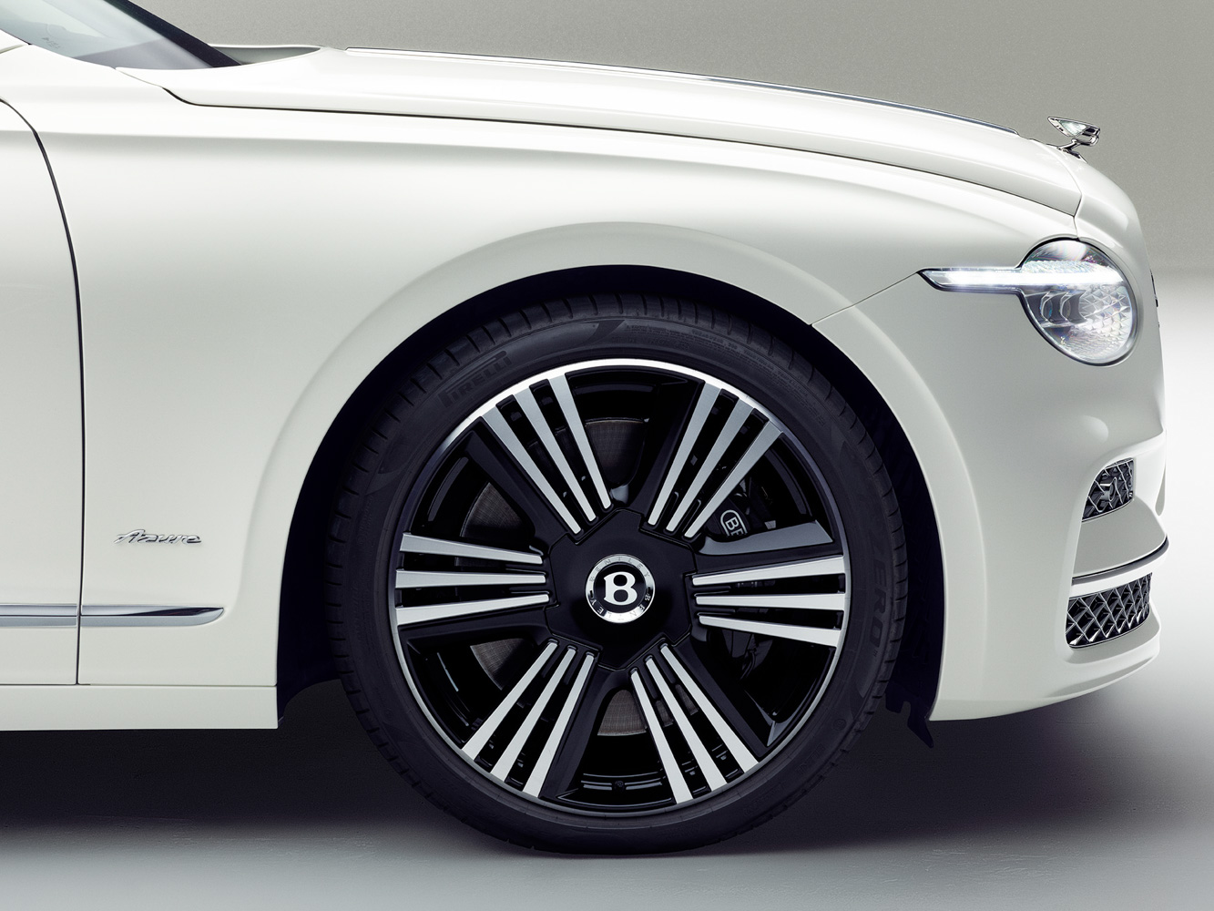 Bentley Flying Spur-2027-anh-_11.jpg