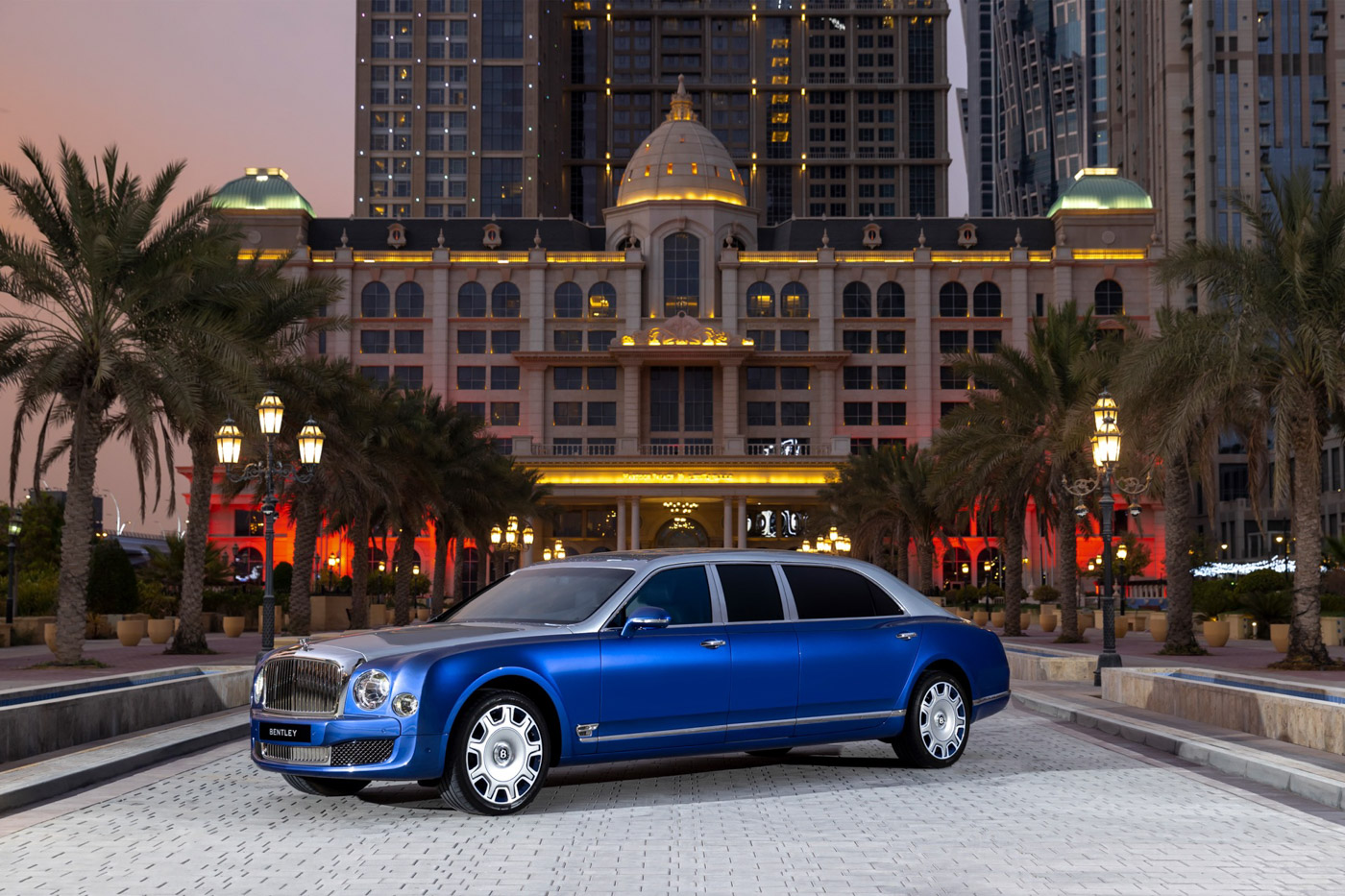 Bentley Mulsanne Grand Limousine Mulliner (9).JPG