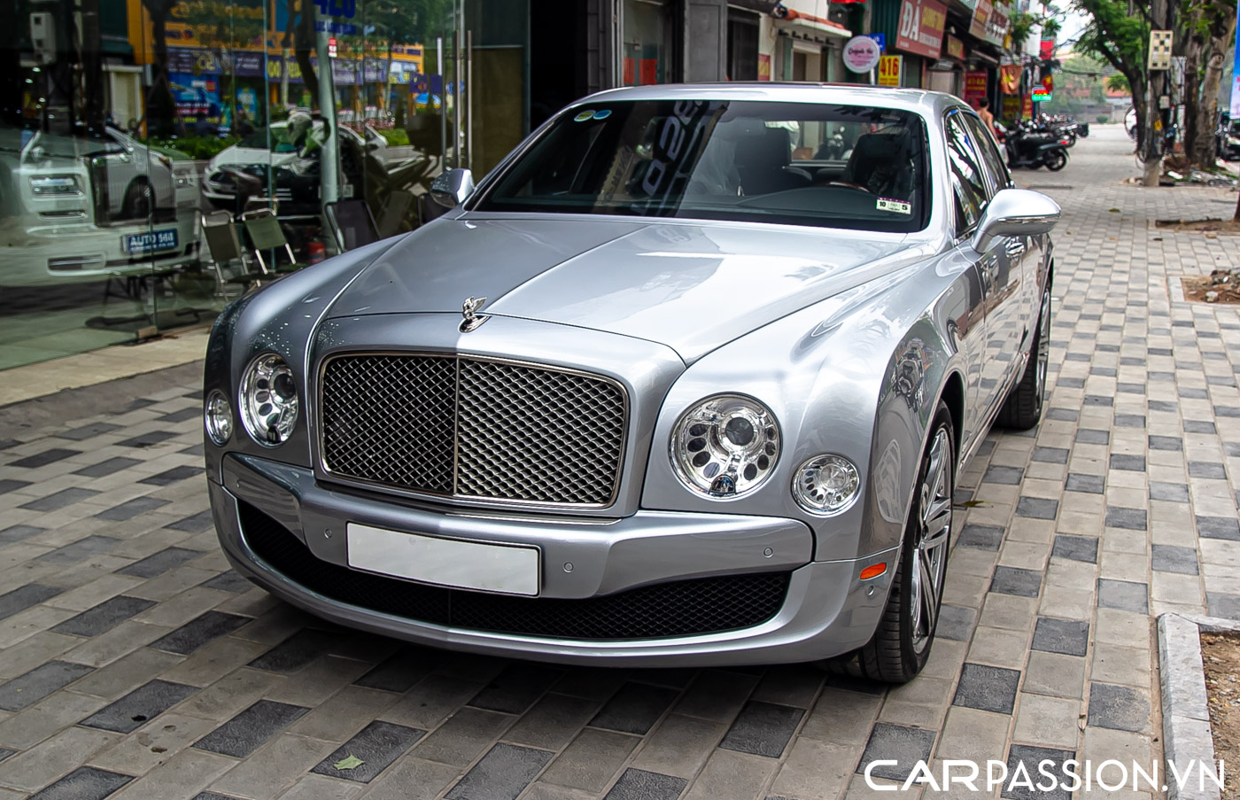 Bentley Mulsanne Le Mans (17)-1.JPG