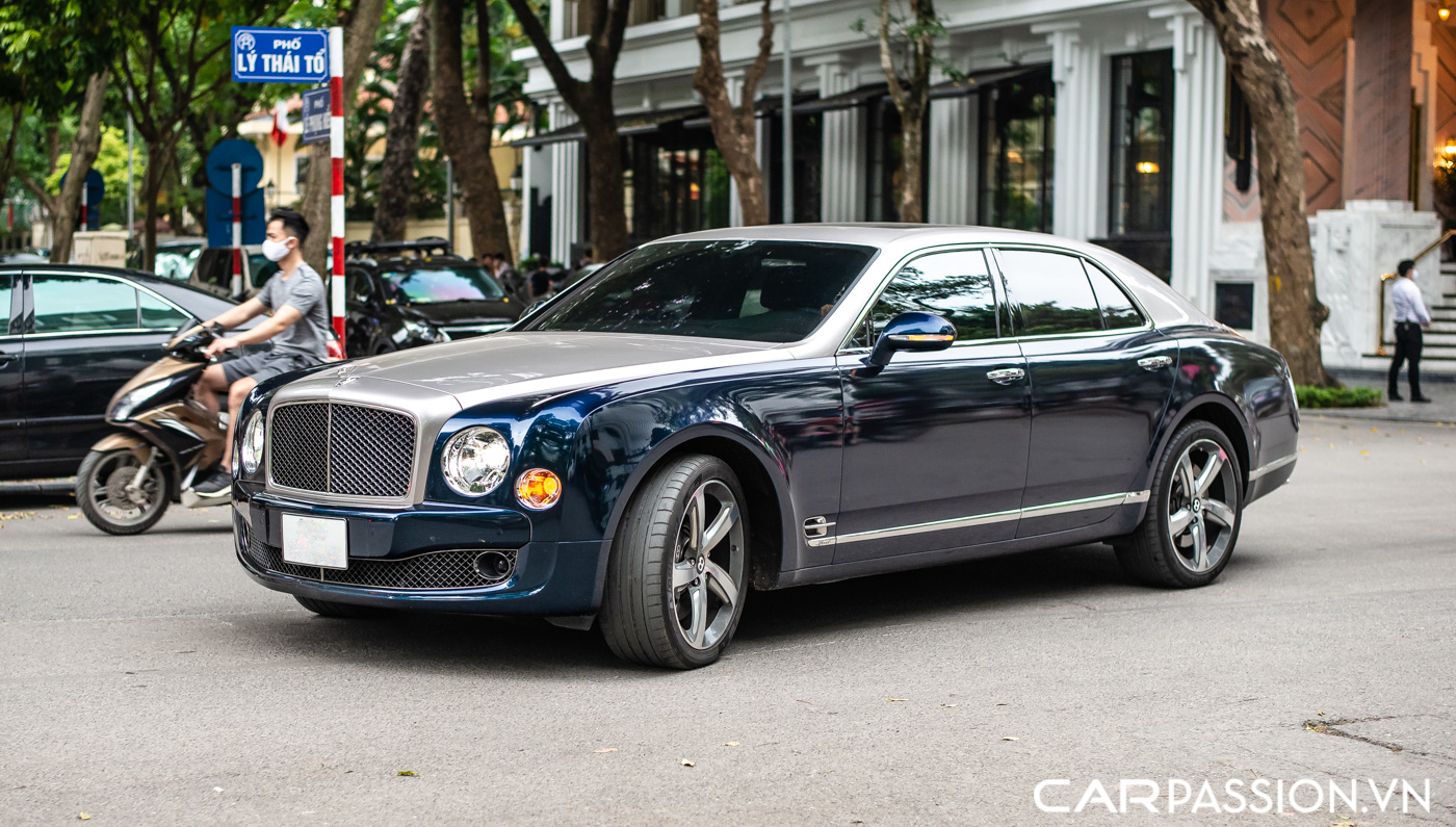 Bentley Mulsanne Speed (2).JPG