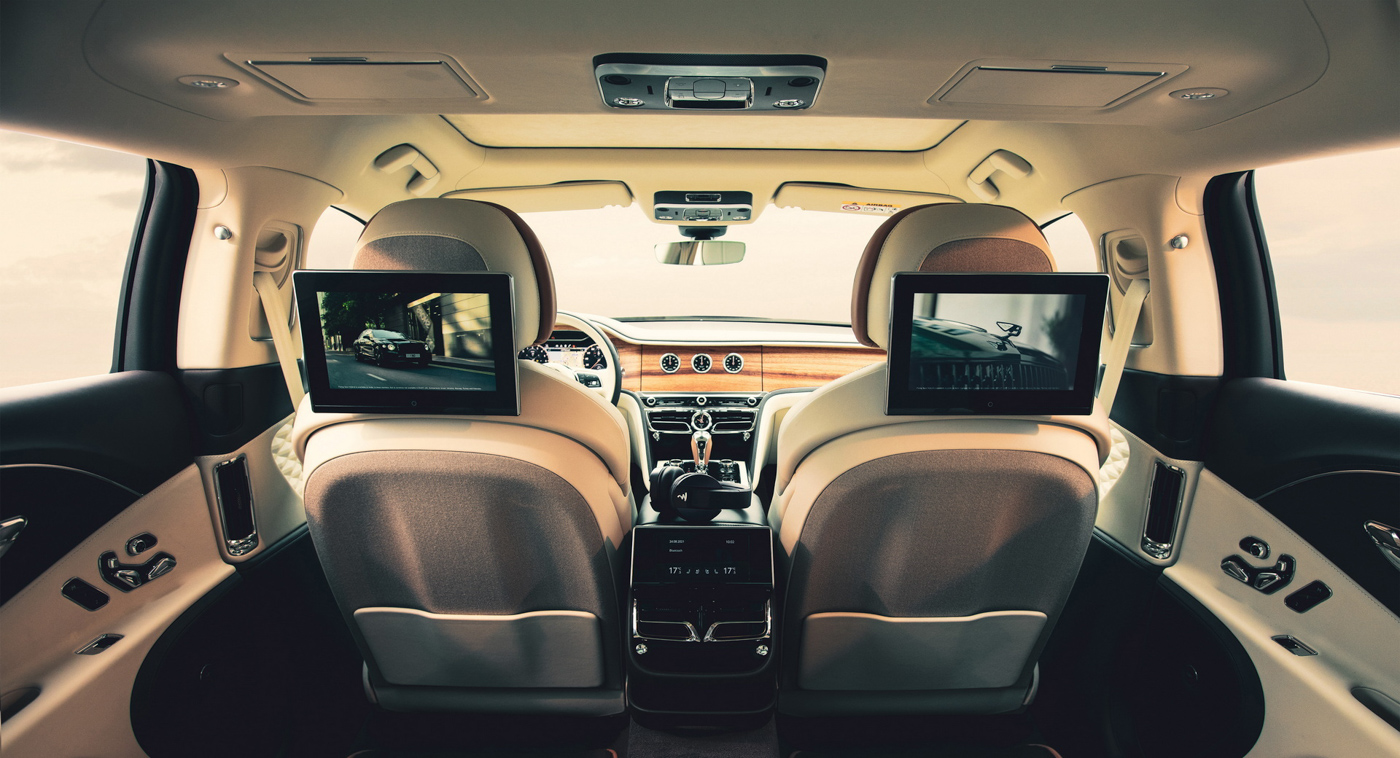 Bentley Rear Entertaiment System (7).JPG