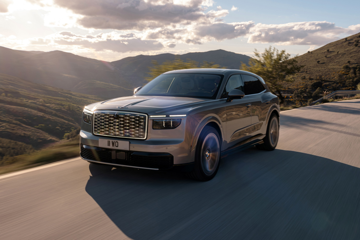 Bentley-Torcal-anh-_23.jpg