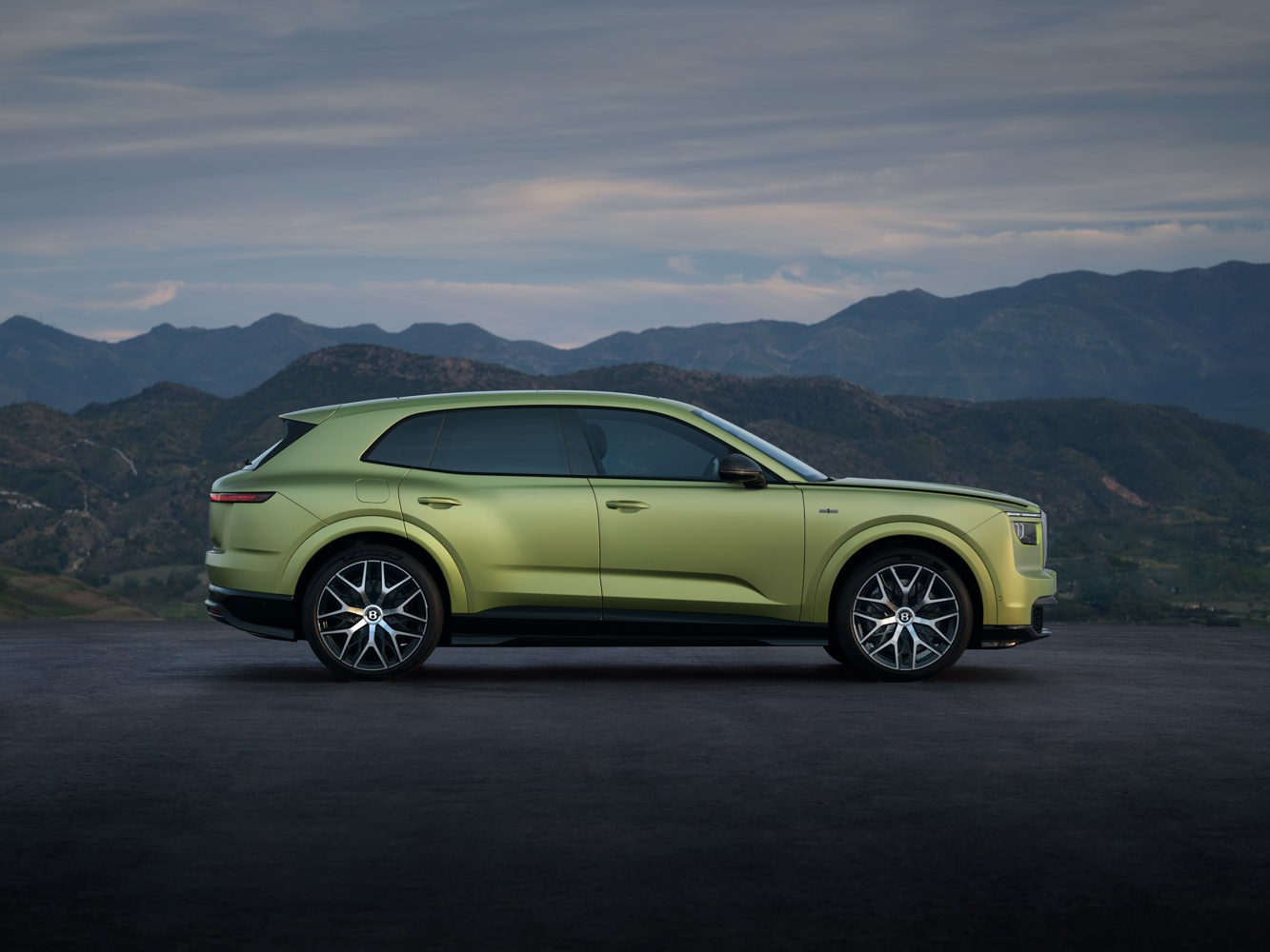 Bentley-Torcal-anh-_52.jpg