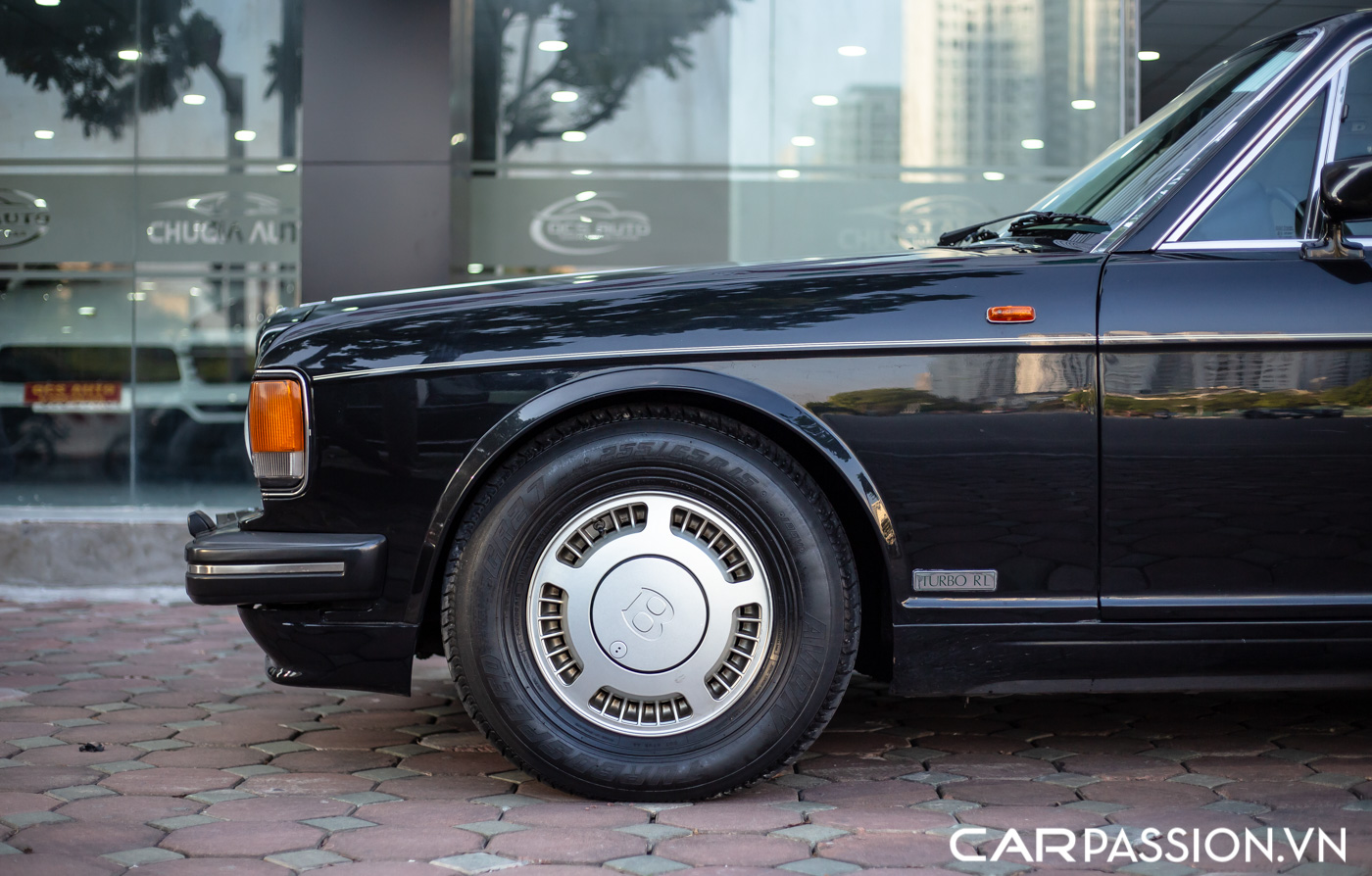Bentley Turbo RL (13).JPG