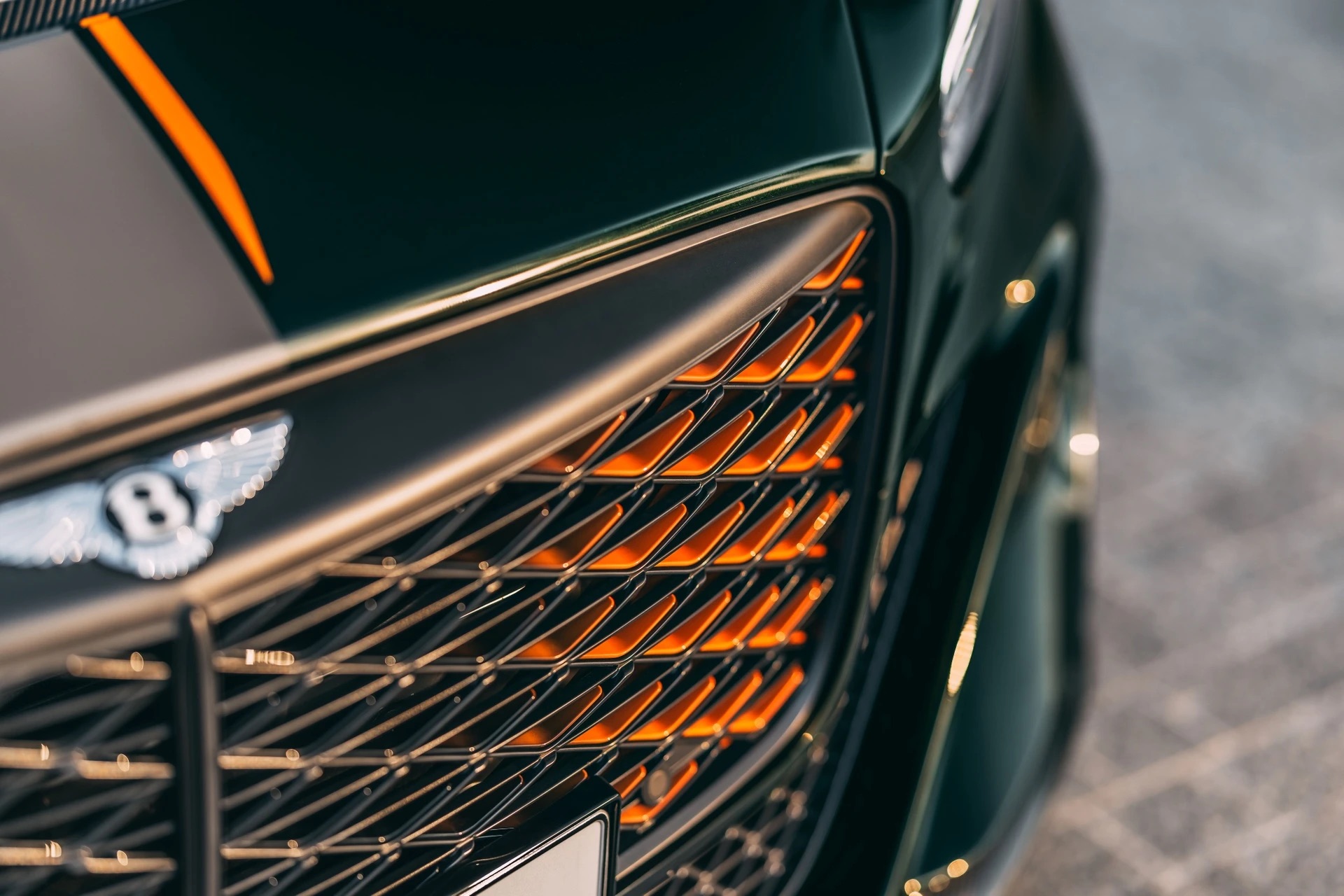 Bentley_Batur_Convertible_Debut_6.jpg