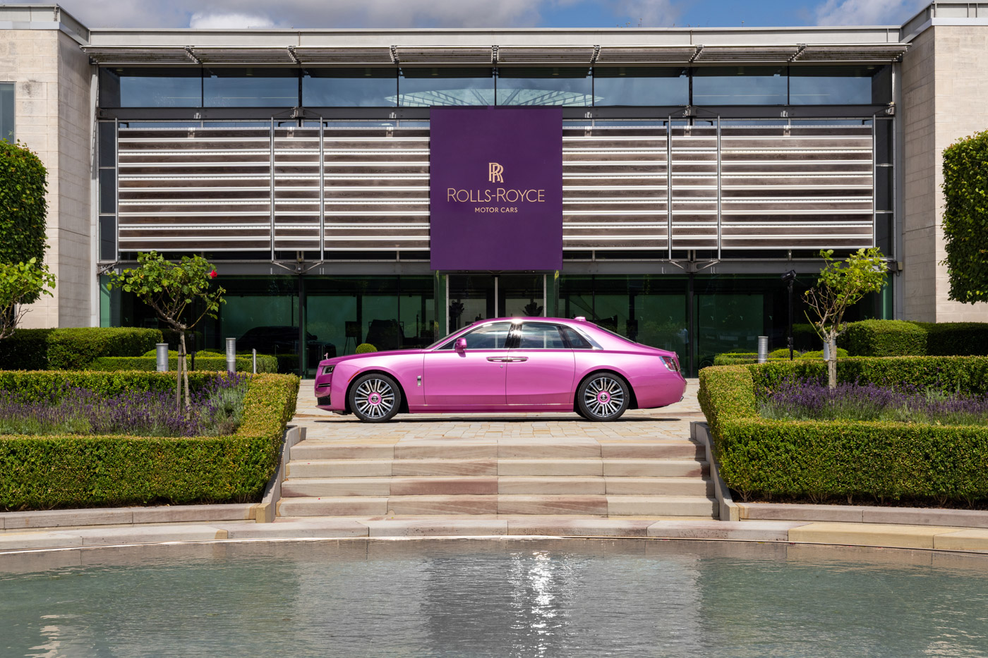Bespoke Rolls-Royce (12).JPG