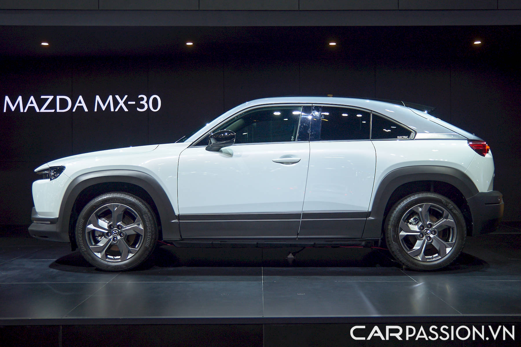 bims2023-mazda-mx30-01.jpg