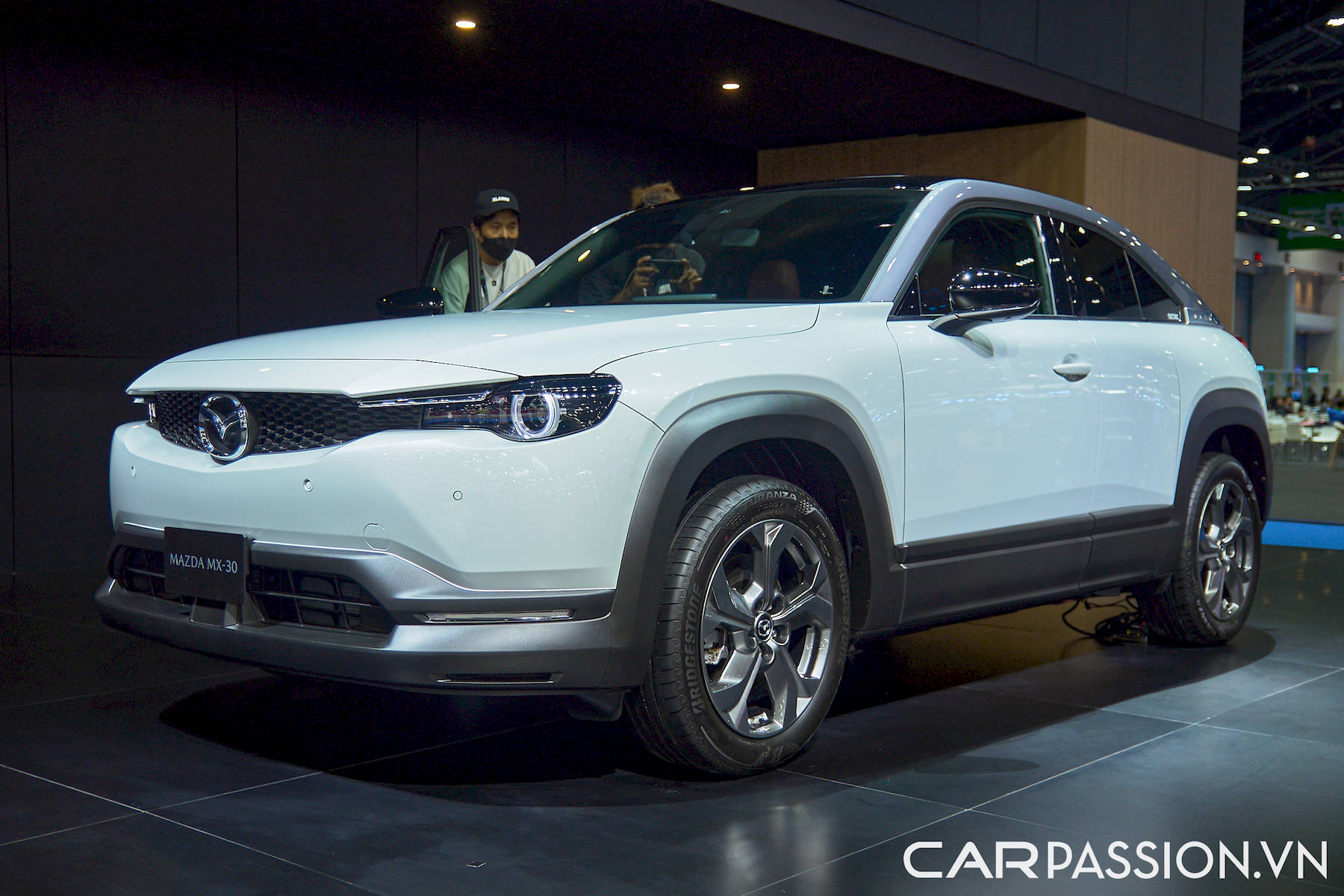 bims2023-mazda-mx30-02.jpg
