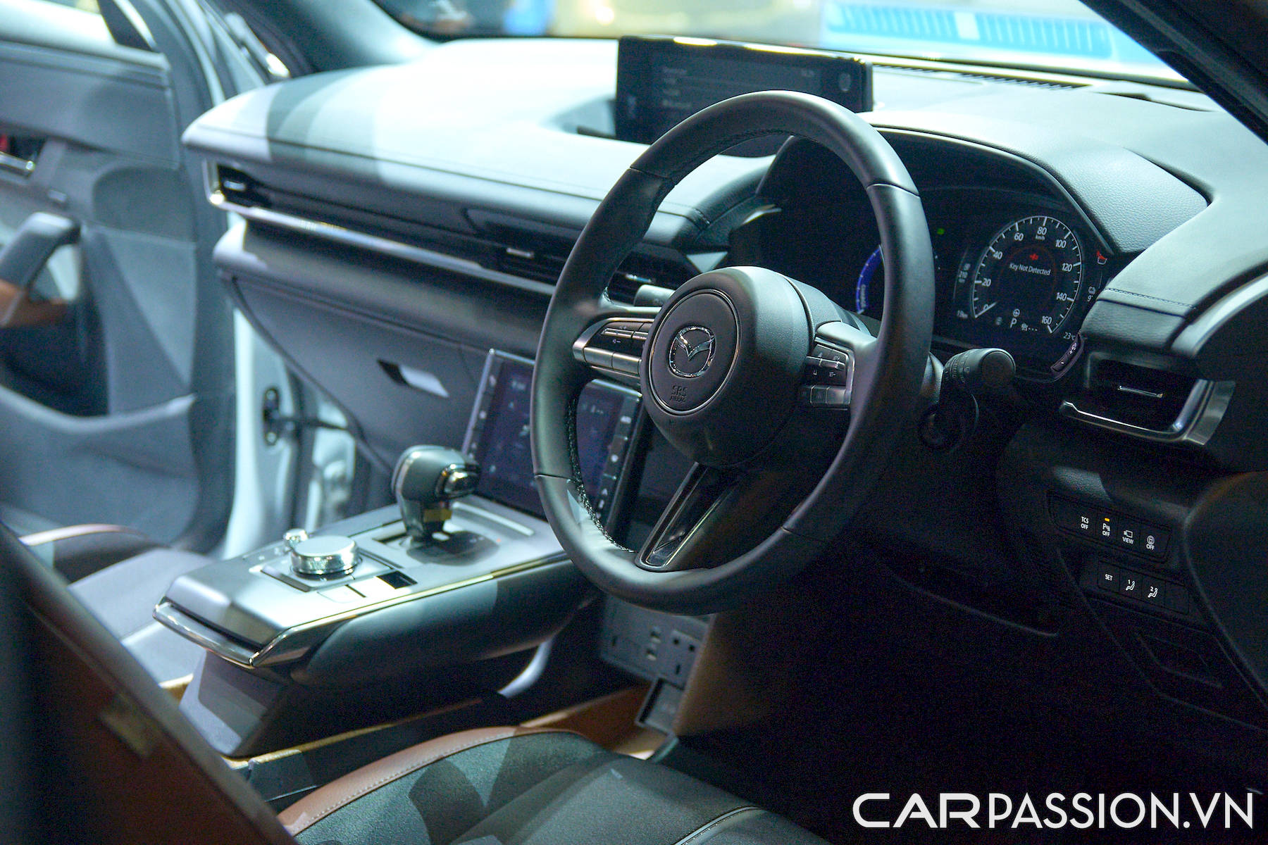 bims2023-mazda-mx30-09.jpg