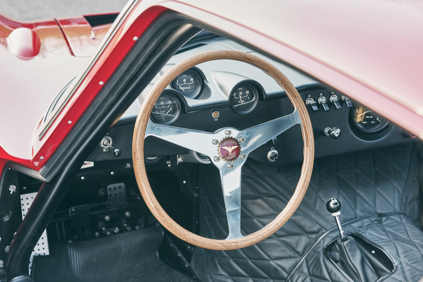 Bizzarrini 5300 GT Revival Corsa (7).JPG
