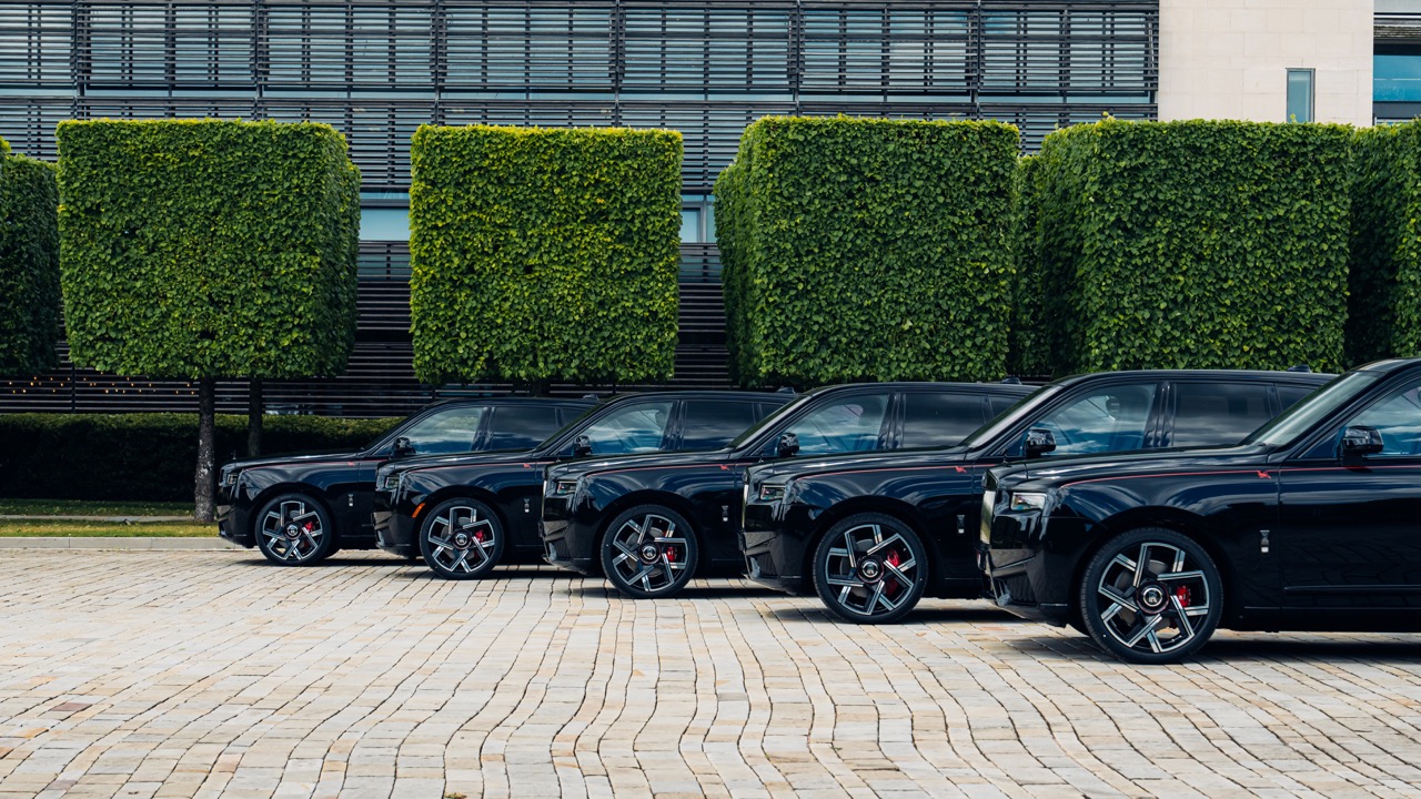 Black Badge Cullinan by Cyril Kongo-anh-8.jpeg
