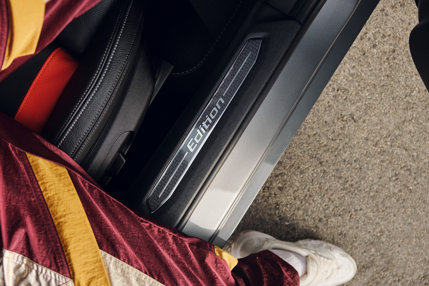 BMW 1 Series 2 Series Gran Coupe (17).JPG