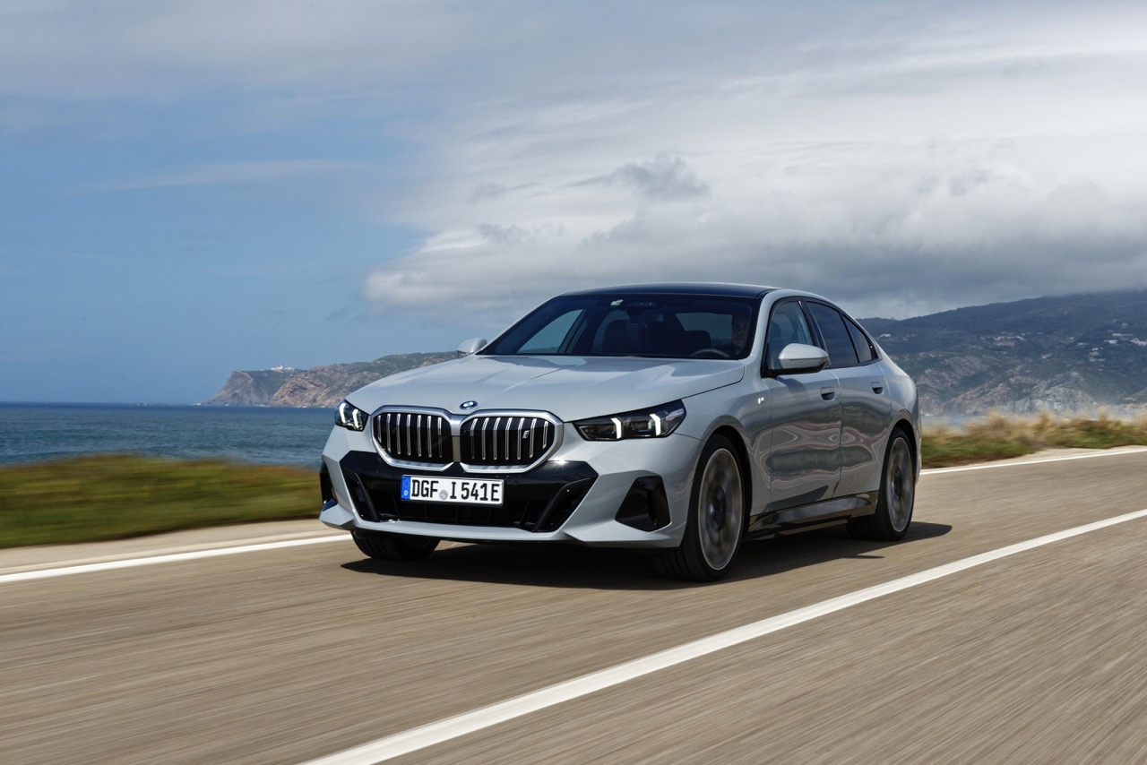bmw-5-series-anh-5.jpeg