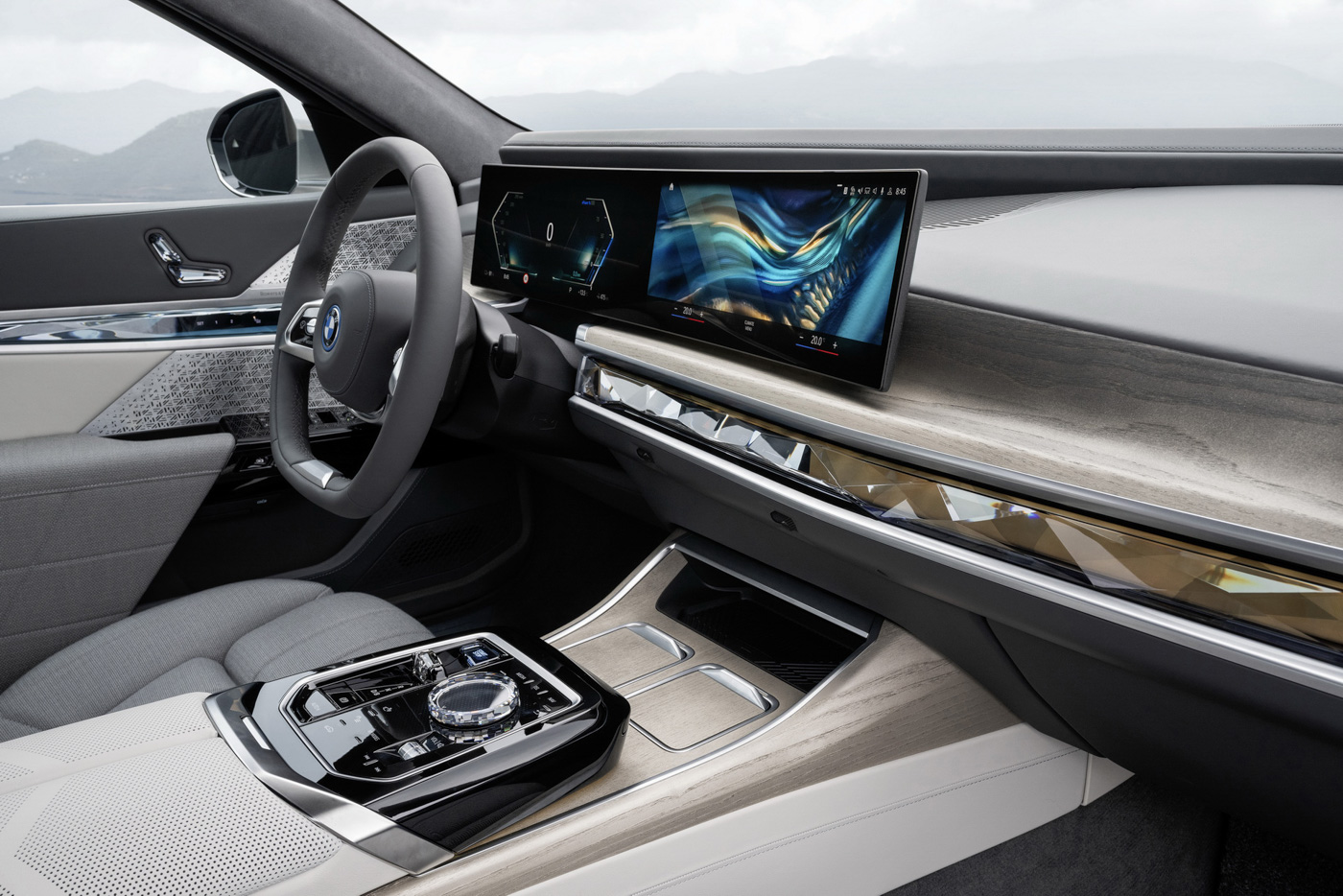 BMW 7 Series 760i xDrive (20)-40.JPG