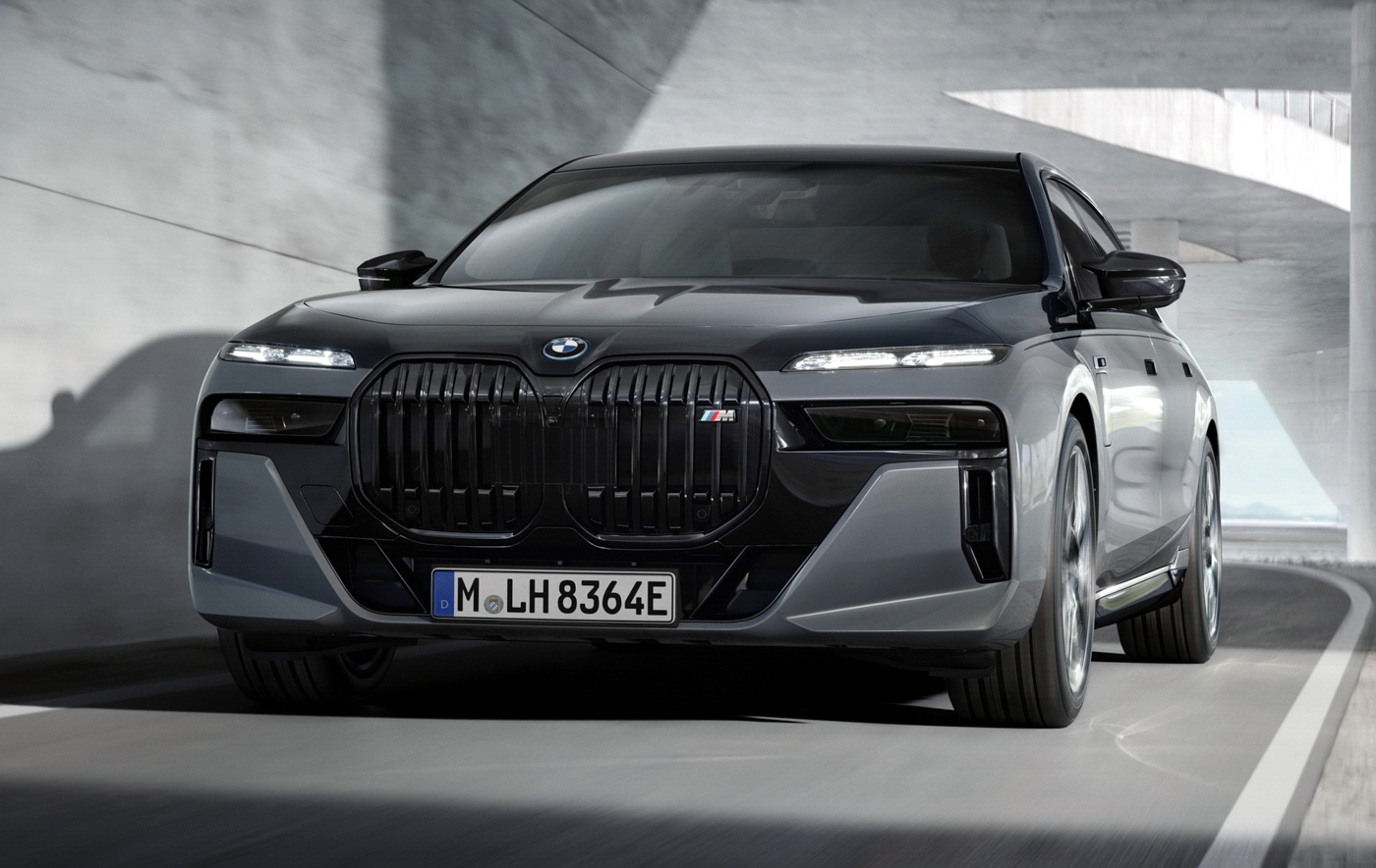 BMW 7 Series M (12)-57.JPG