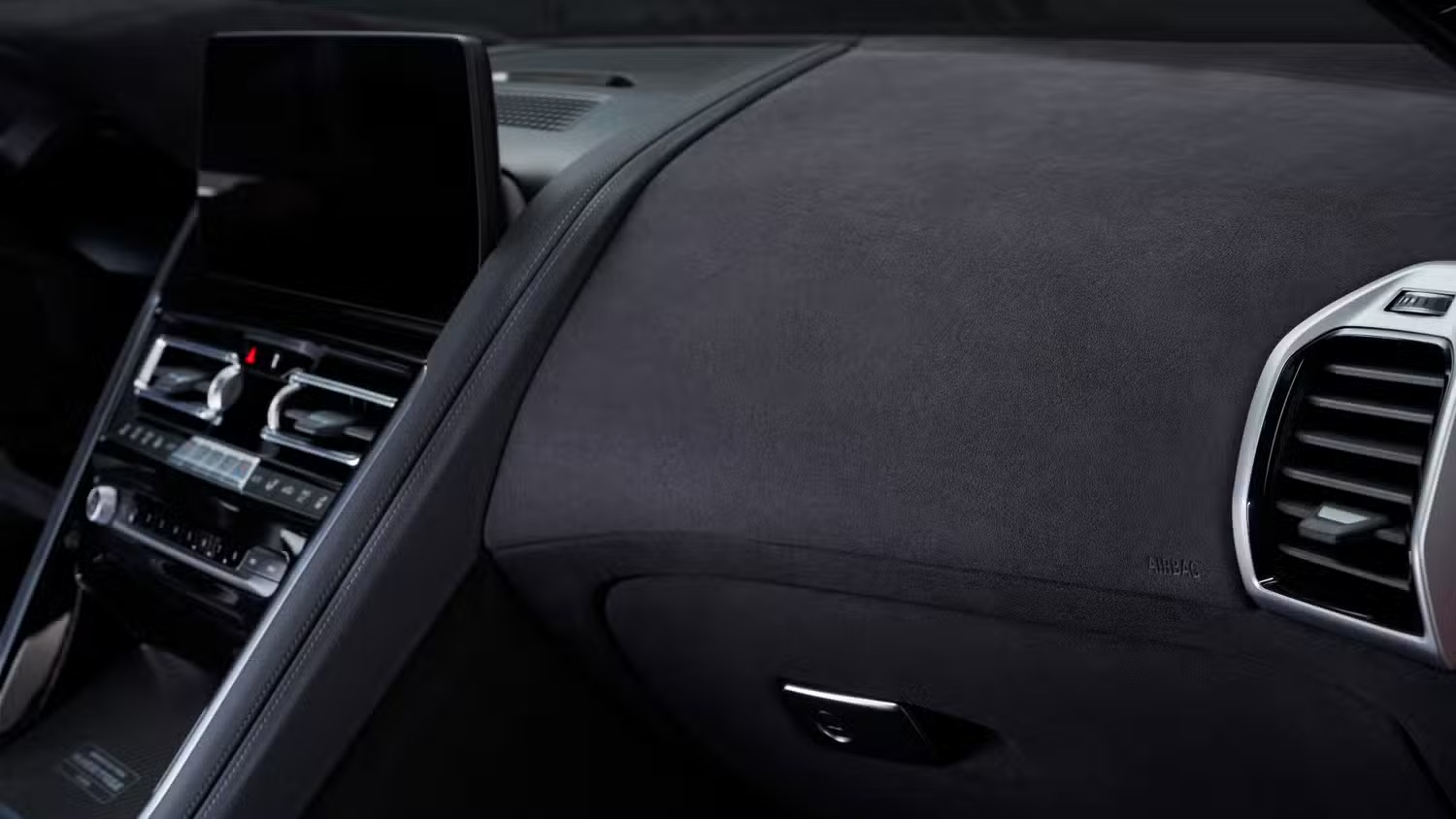 bmw-8-series-edition-m-heritage-14.jpeg