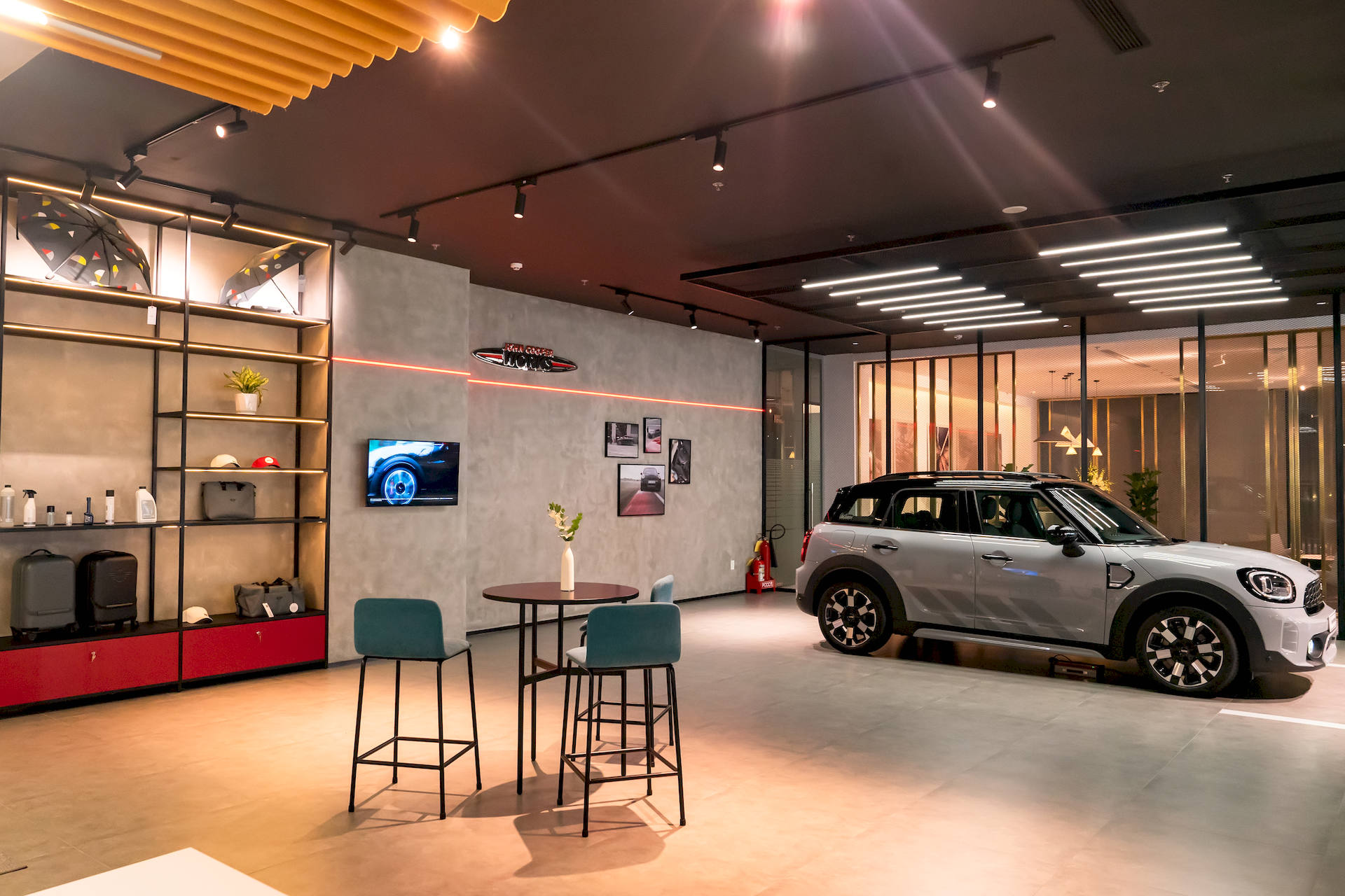 bmw-binhduong-retailnext-07.jpg