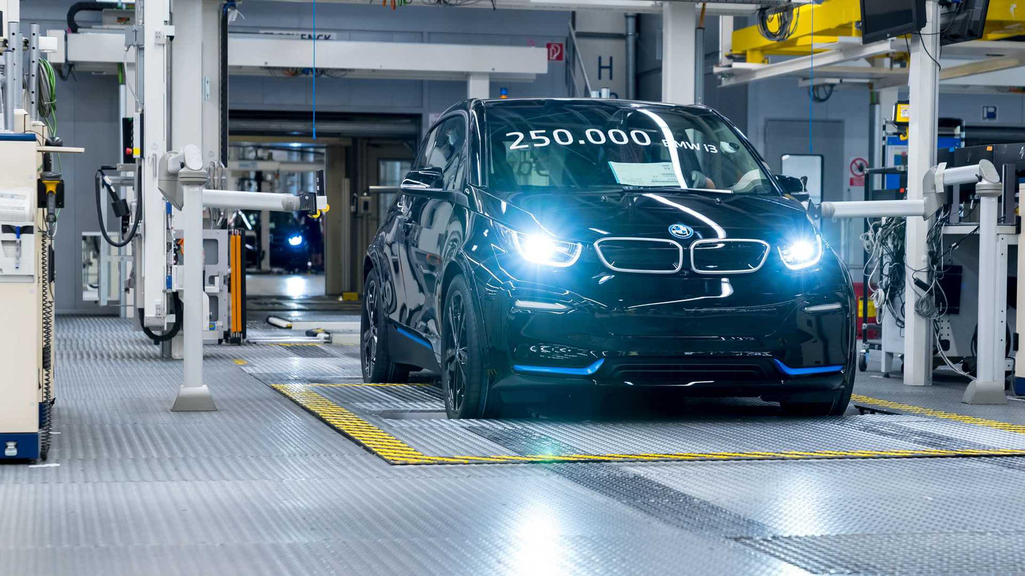 BMW i3 End Production (10).JPG