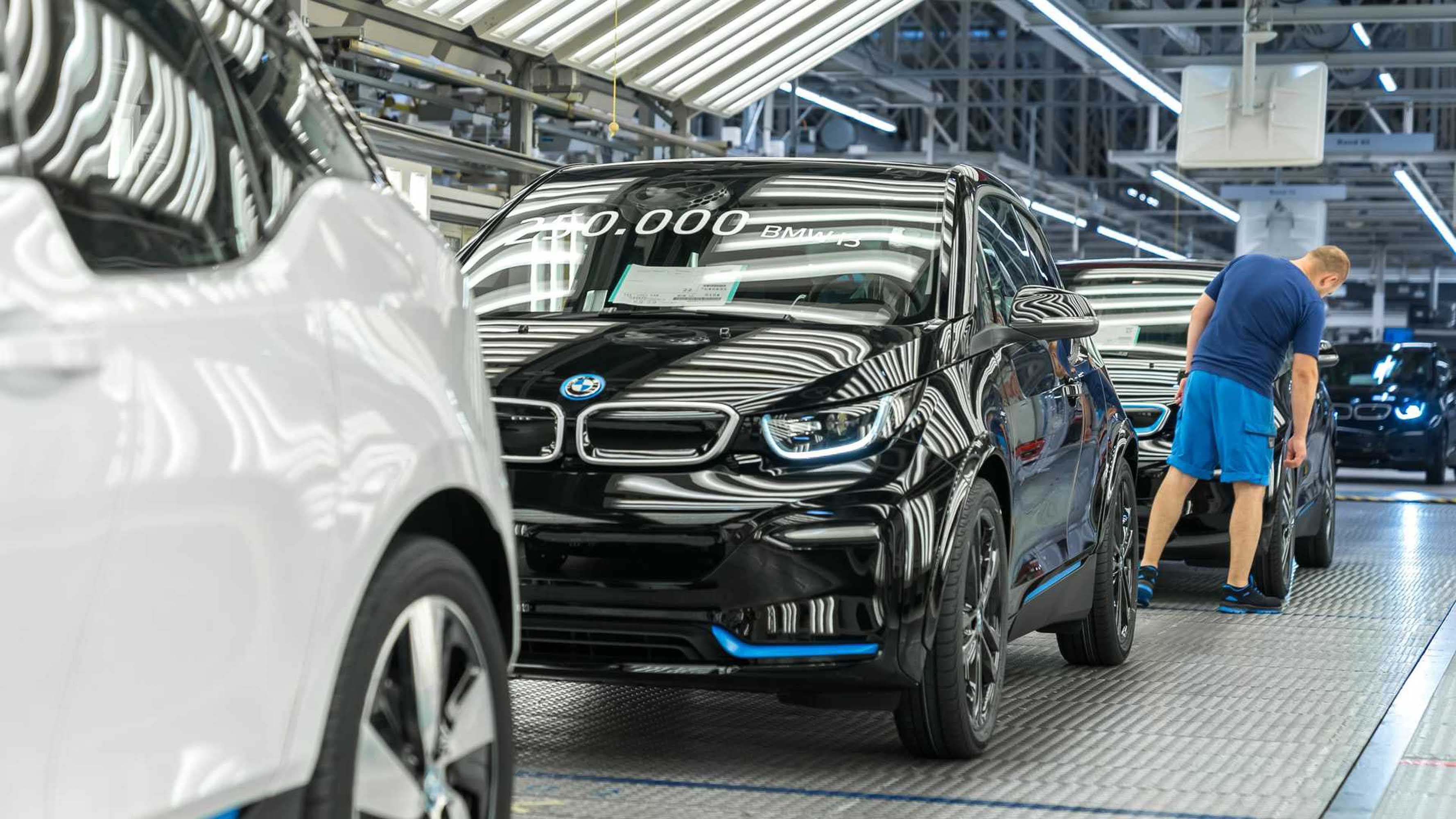 BMW i3 End Production (14).JPG