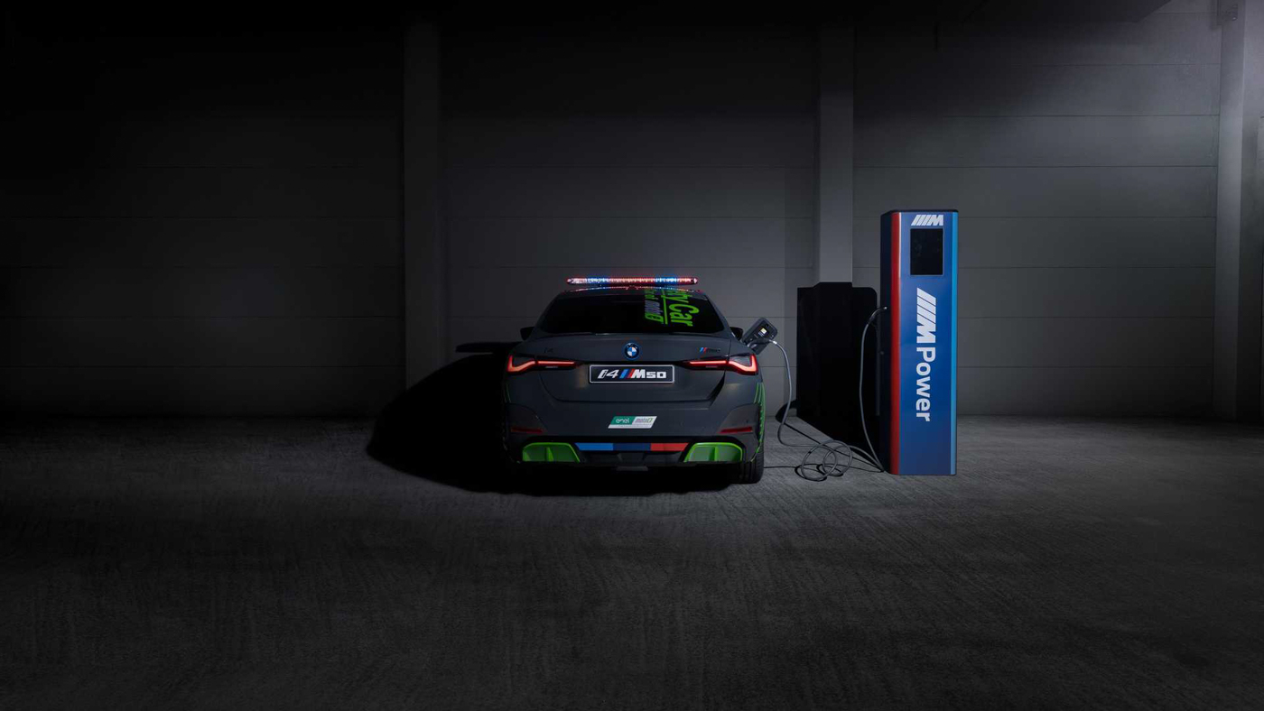 BMW i4 M50 Safety Car (2).JPG