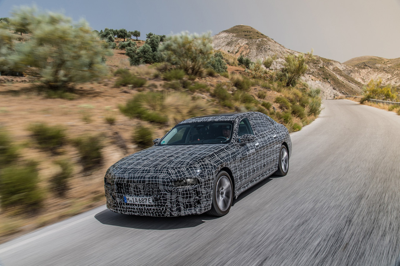 BMW i7 (12).JPG