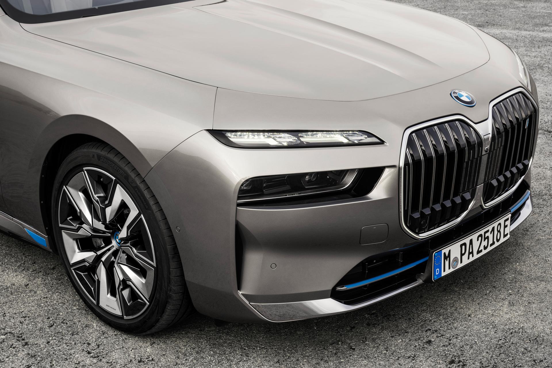 BMW i7 (14).jpg