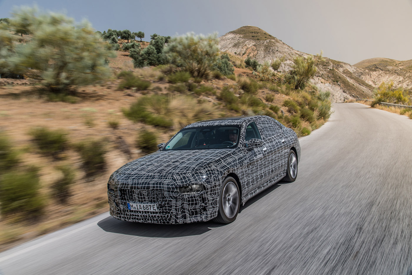 bmw i7 (16).JPG