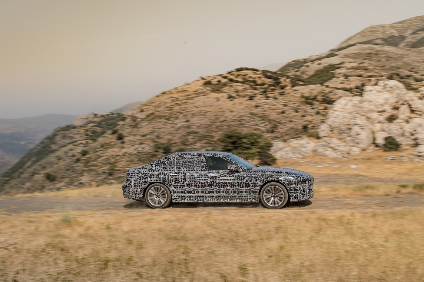 bmw i7 (9).JPG
