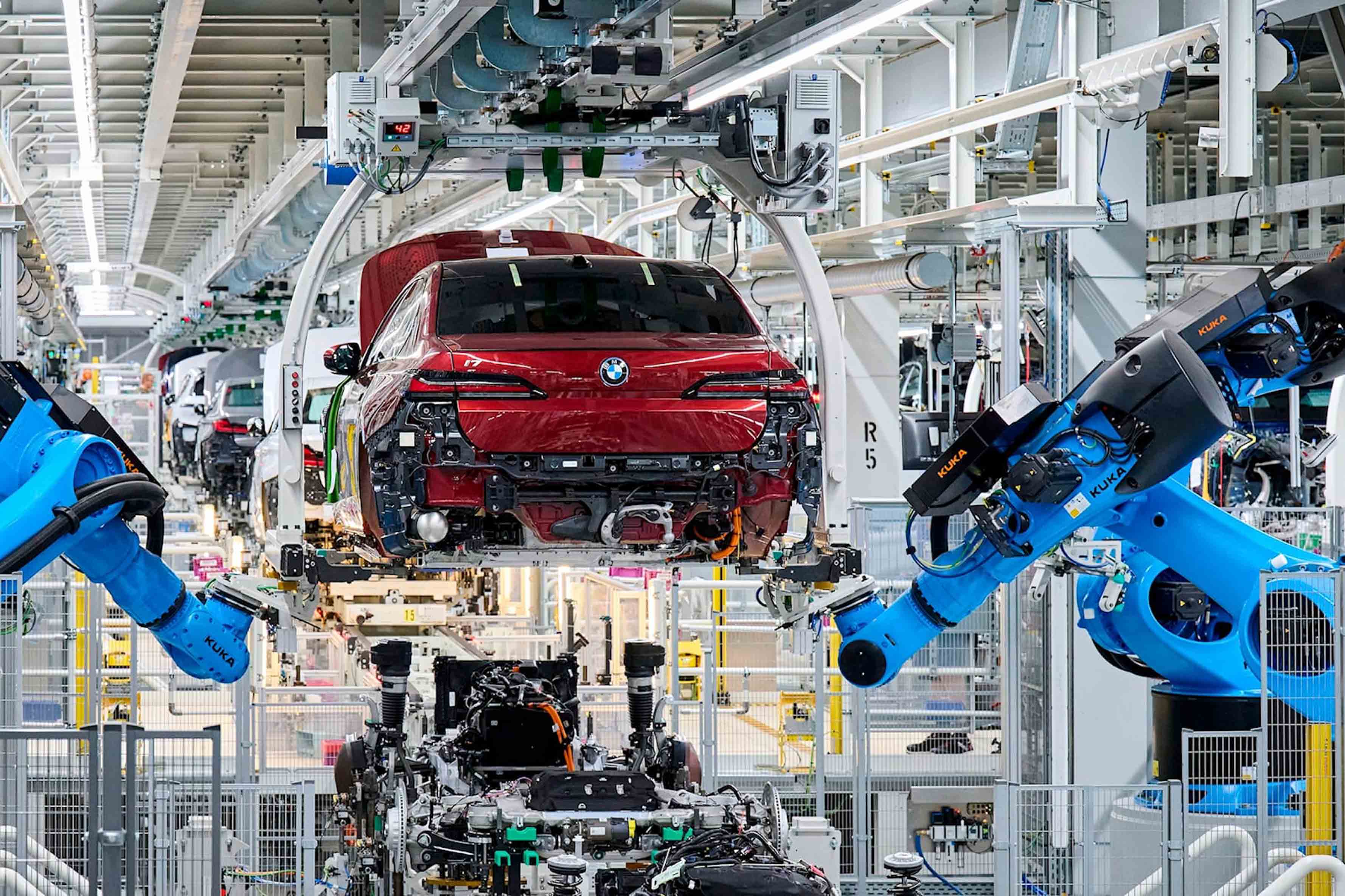 BMW i7 Production Line (7).JPG
