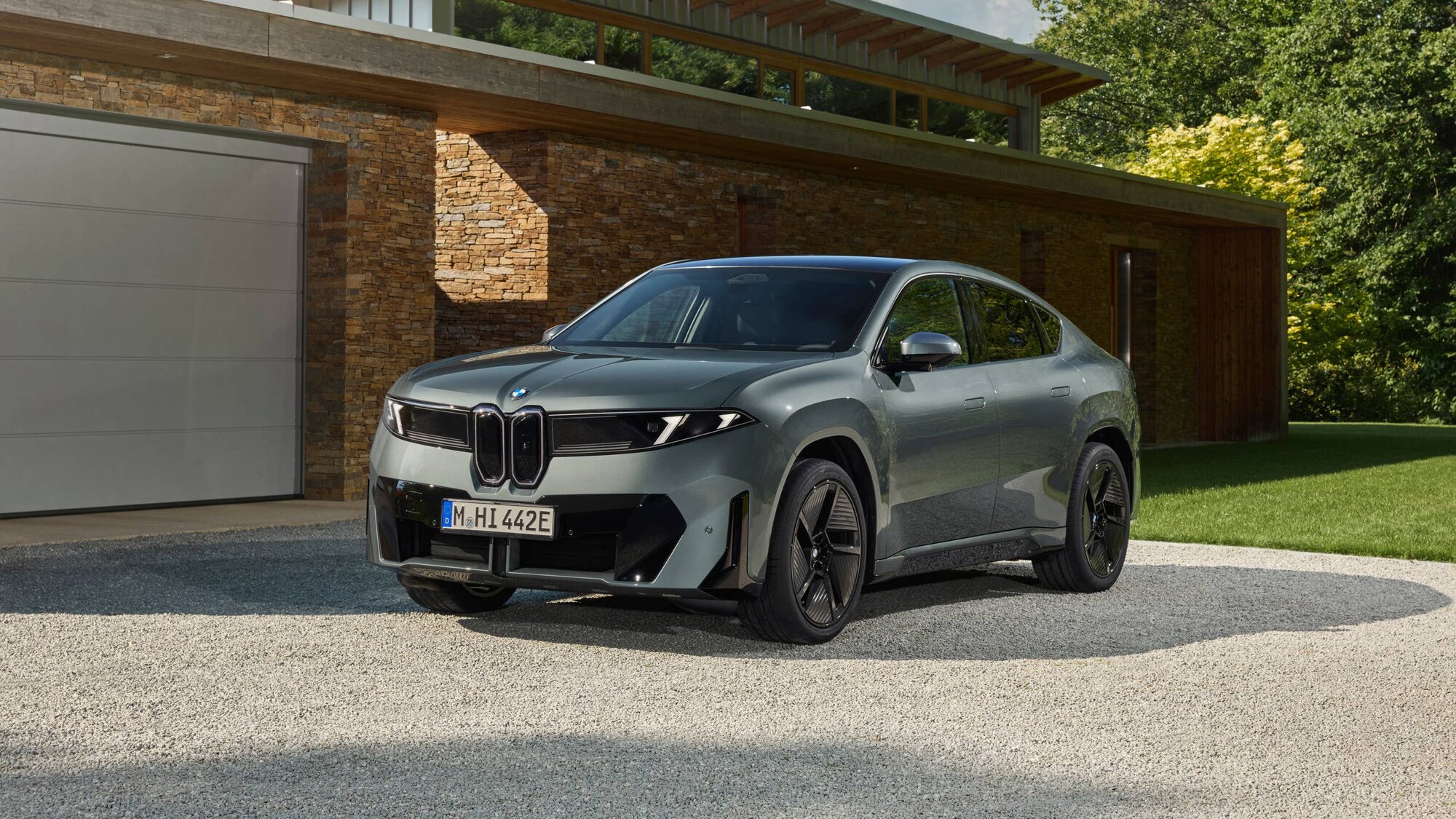 bmw-ix4-5.jpg